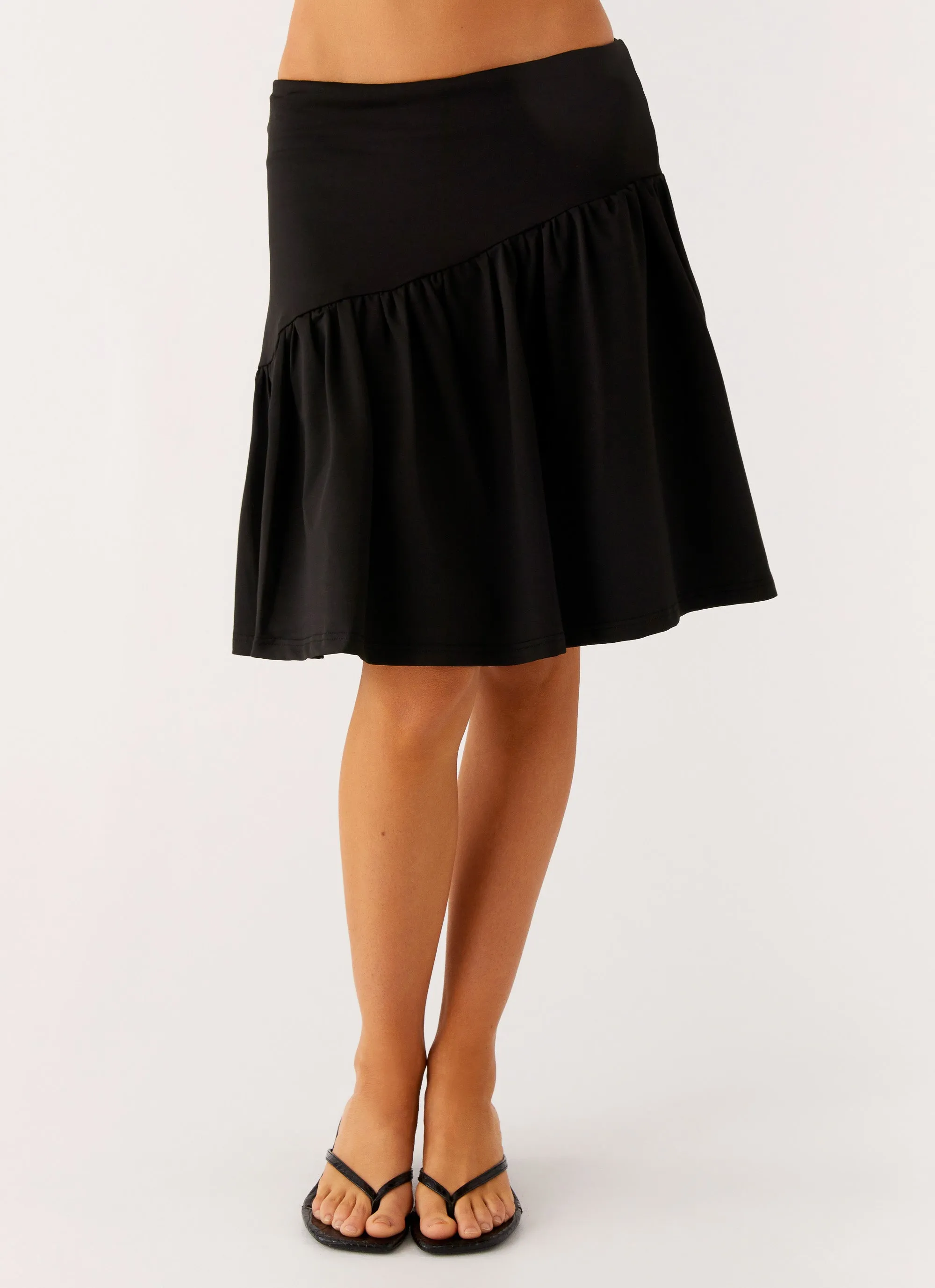 Rayna Midi Skirt - Black Daily Essential