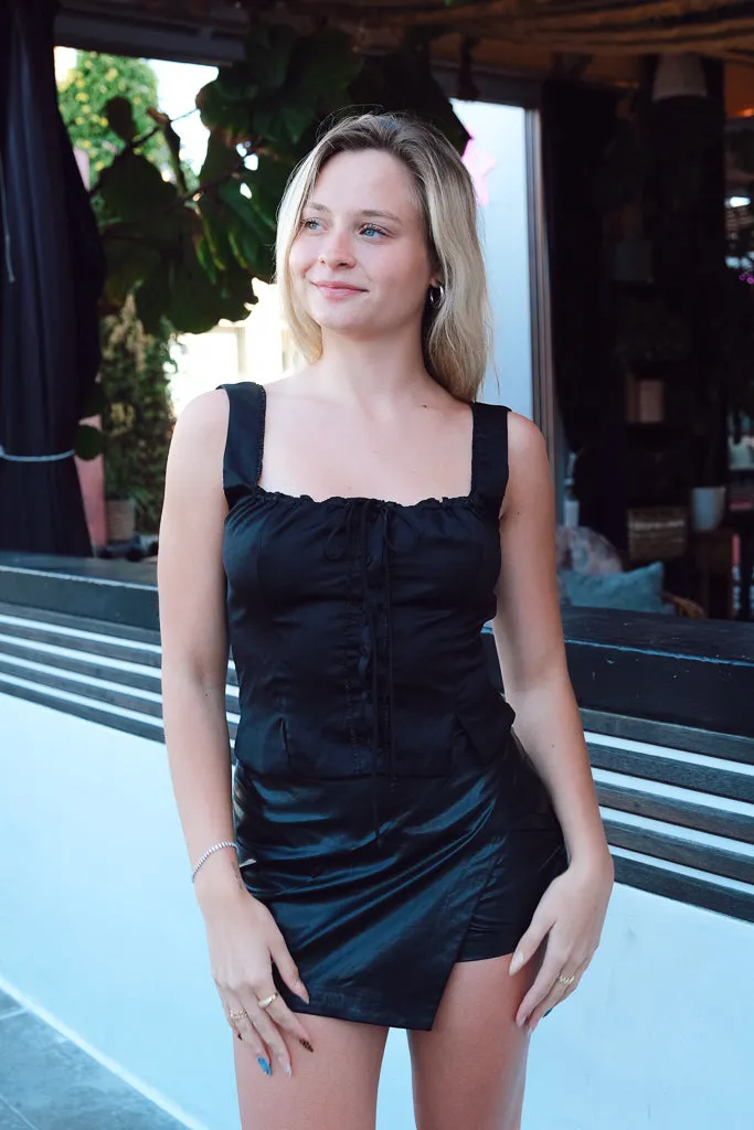 LoopwheelFabric Ribbed collar Envy Corset Top- Black