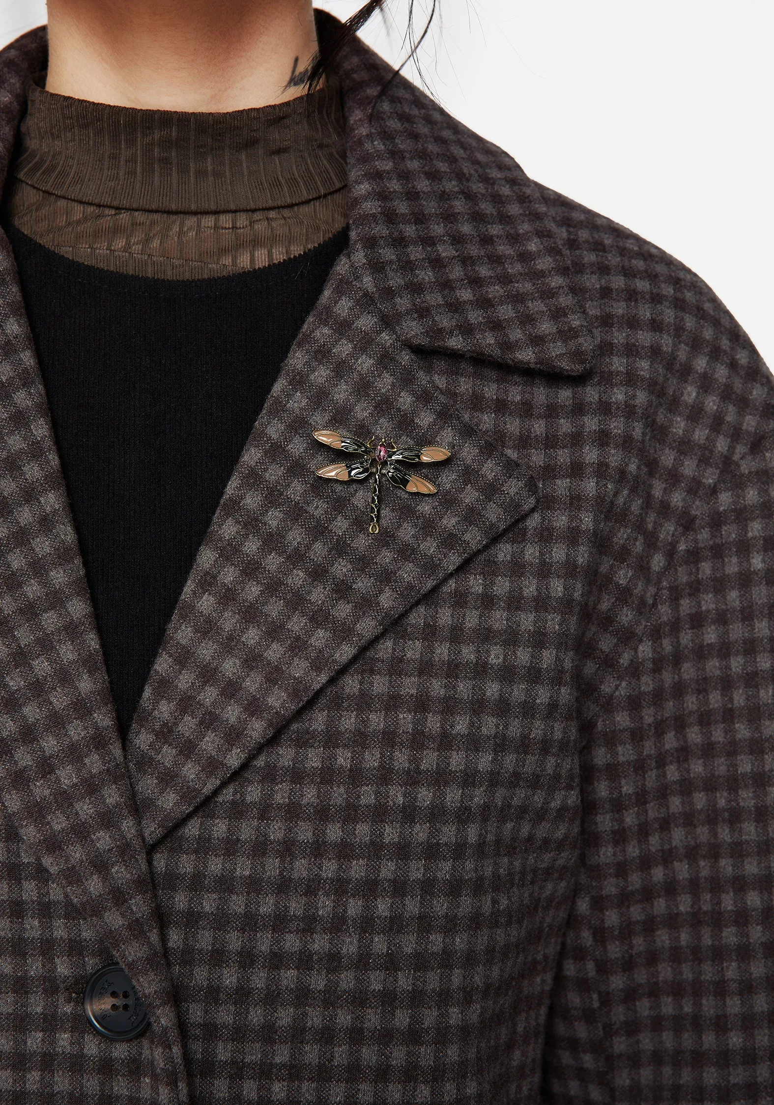 Detachable Lining Moisture Wicking Fabric Pilgrim Gingham Coat With Dragonfly Brooch