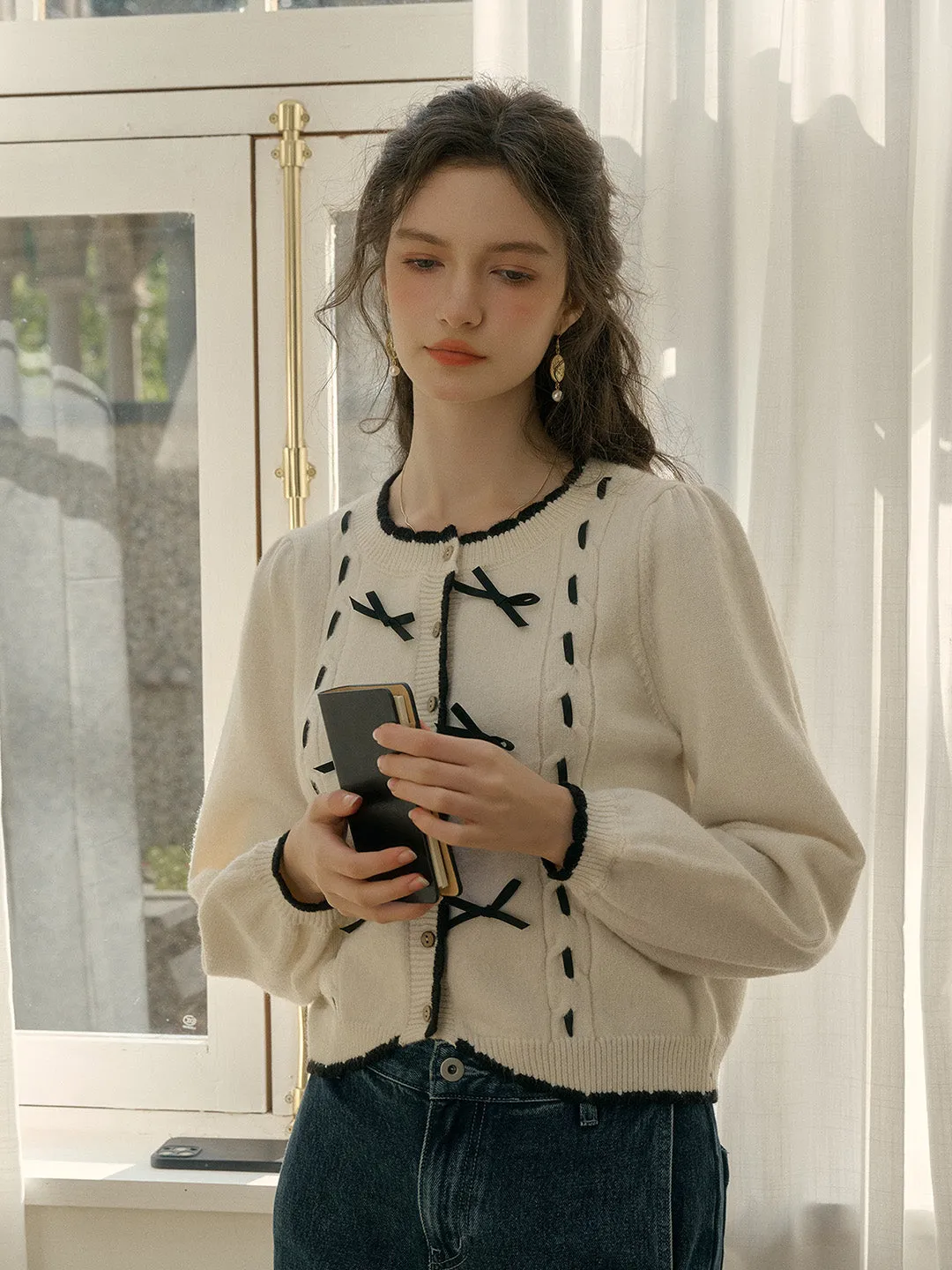 ??Final Sale??Miranda Round Neck Contrast Bow cardigan DoubleNeedle Stitching