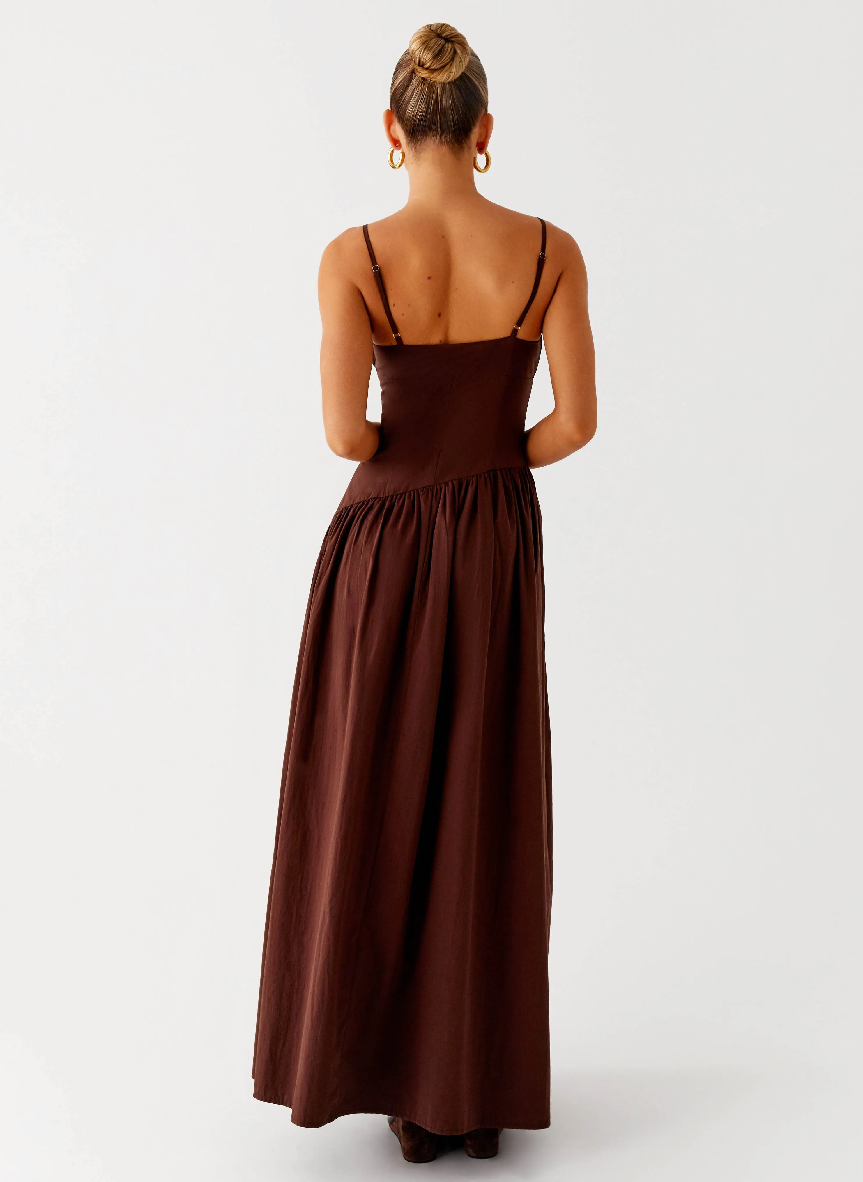 Festival-Ready Yuna Drop Waist Maxi Dress - Chocolate