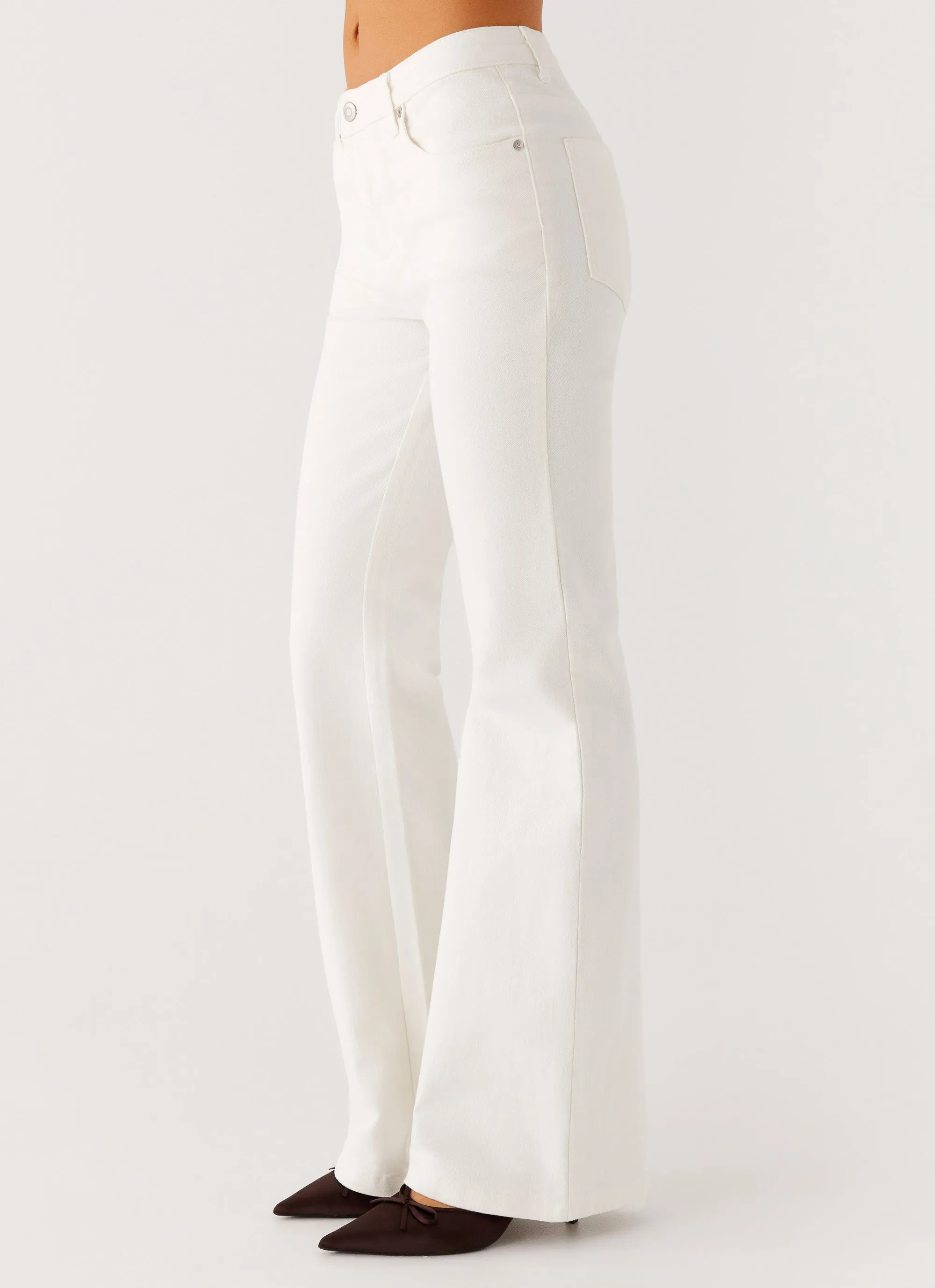 Aldo Bootleg Jeans - White Style Essential