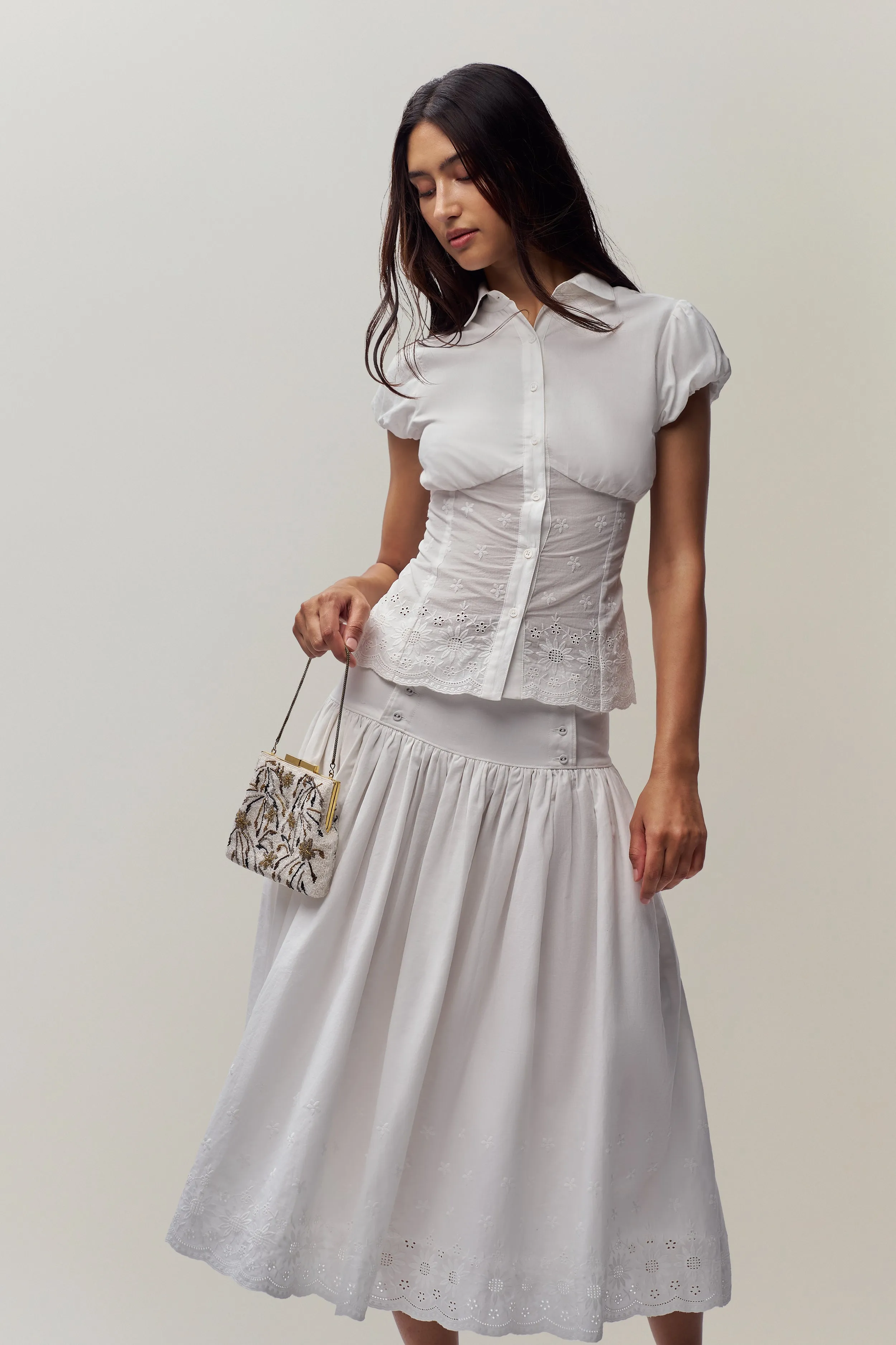 Contoured Side Panels Rinka Embroidered Blouse