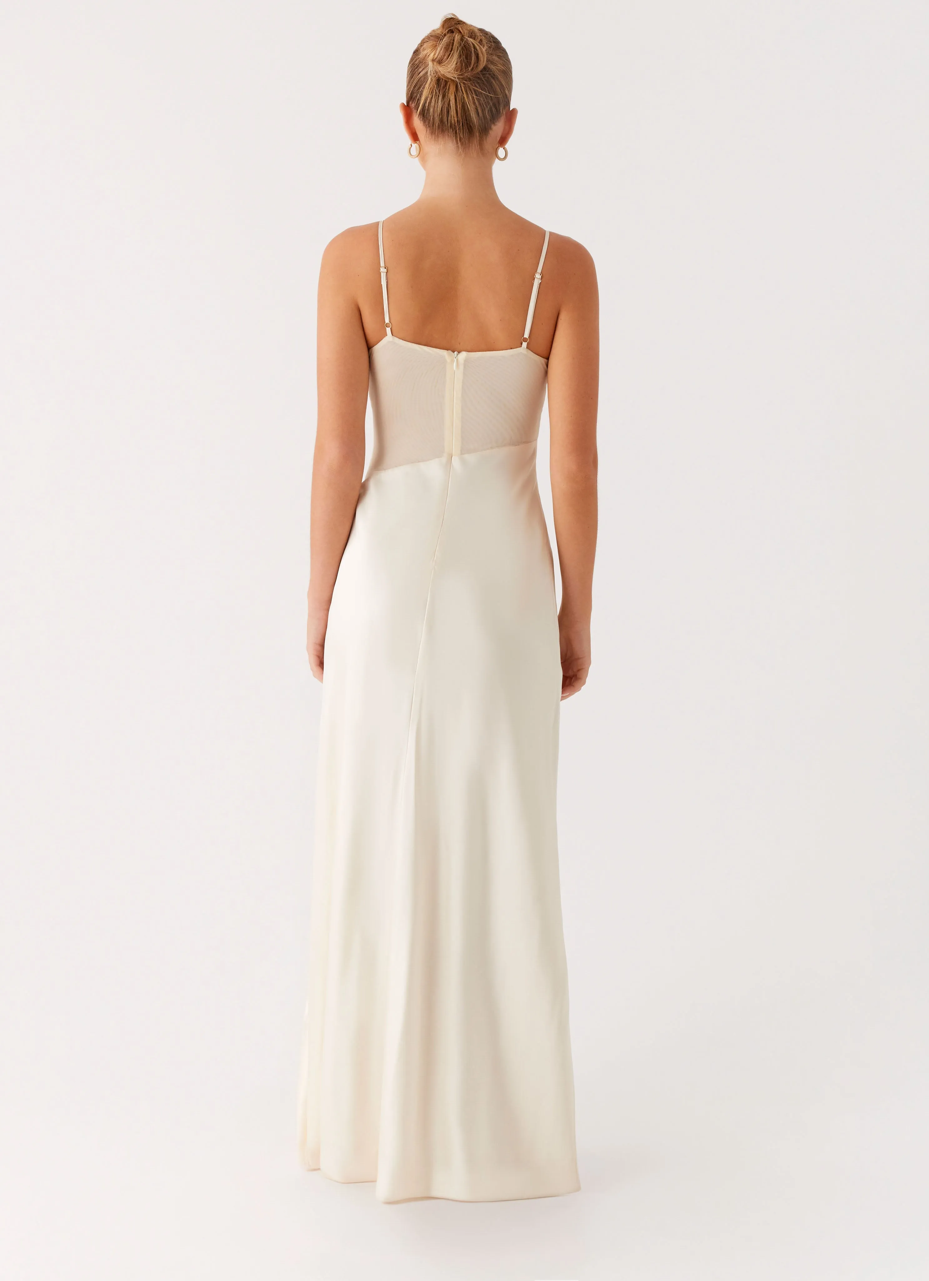 Elegant Finish Chic Layered Wear Rising Sun Maxi Dress - Off White