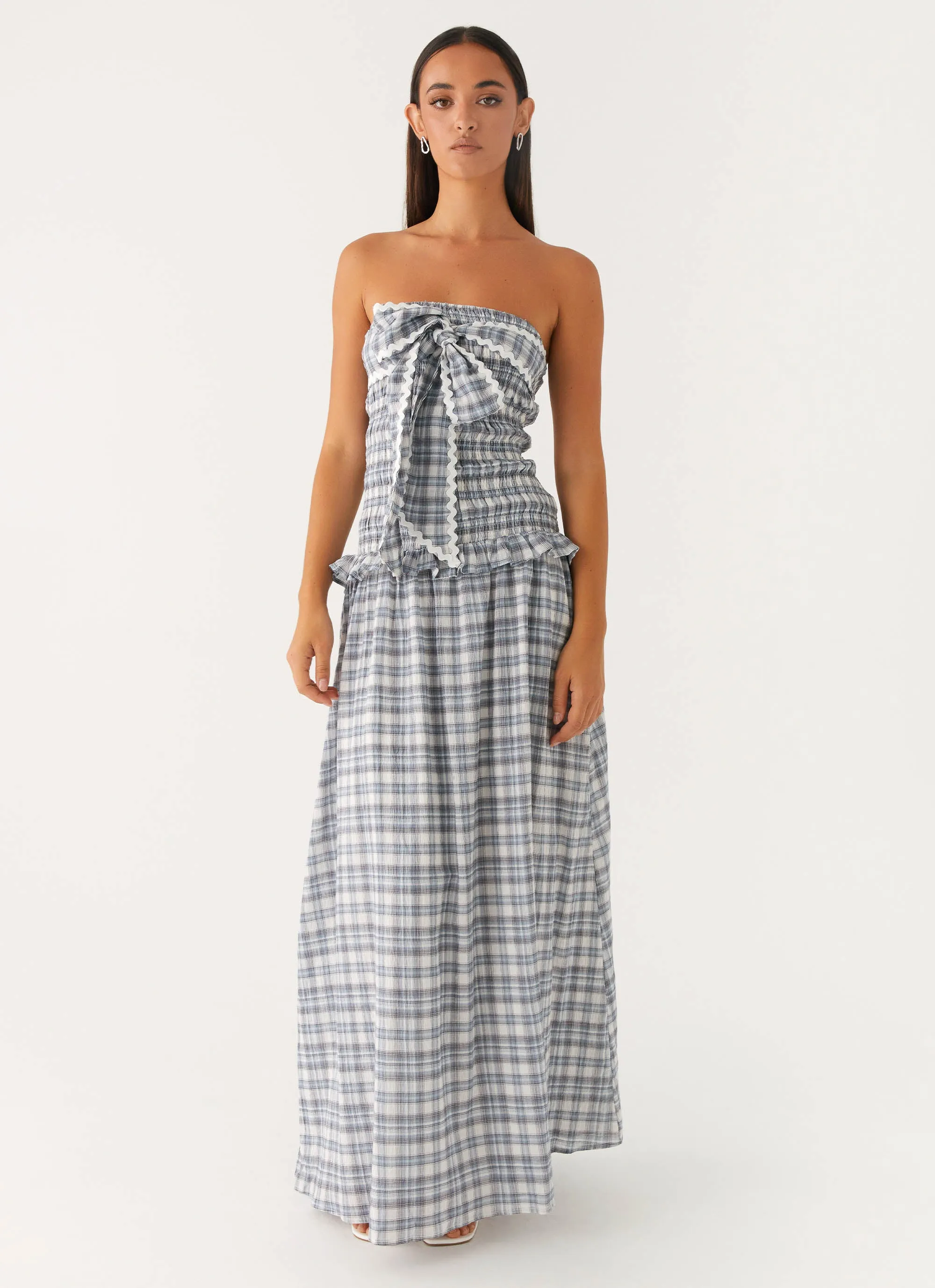 Malia Shirred Maxi Dress - Blue Grey Check Smooth Detail Frayed-Edge