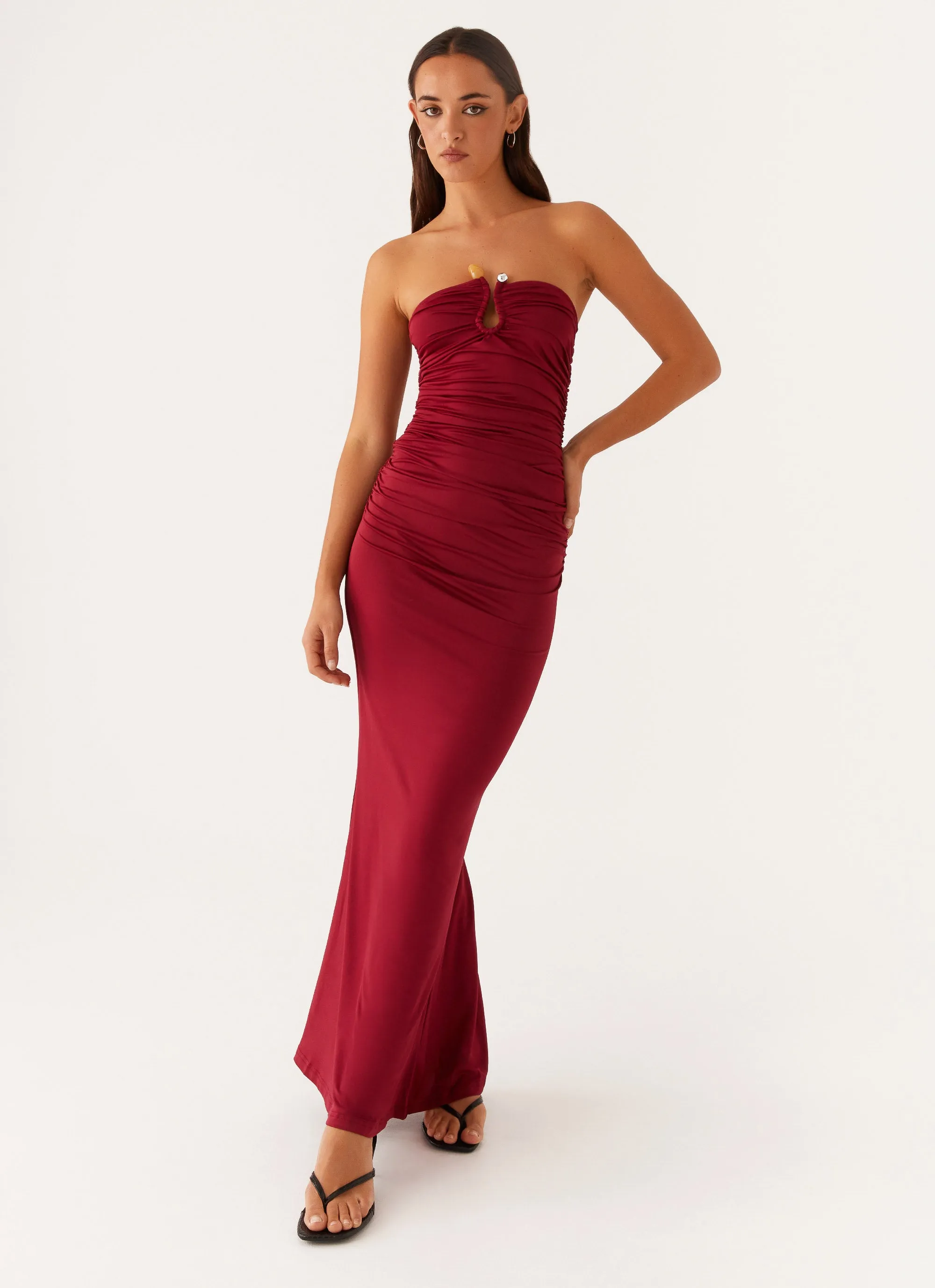 Rudy Maxi Dress - Maroon Fit Base Artistic Flair