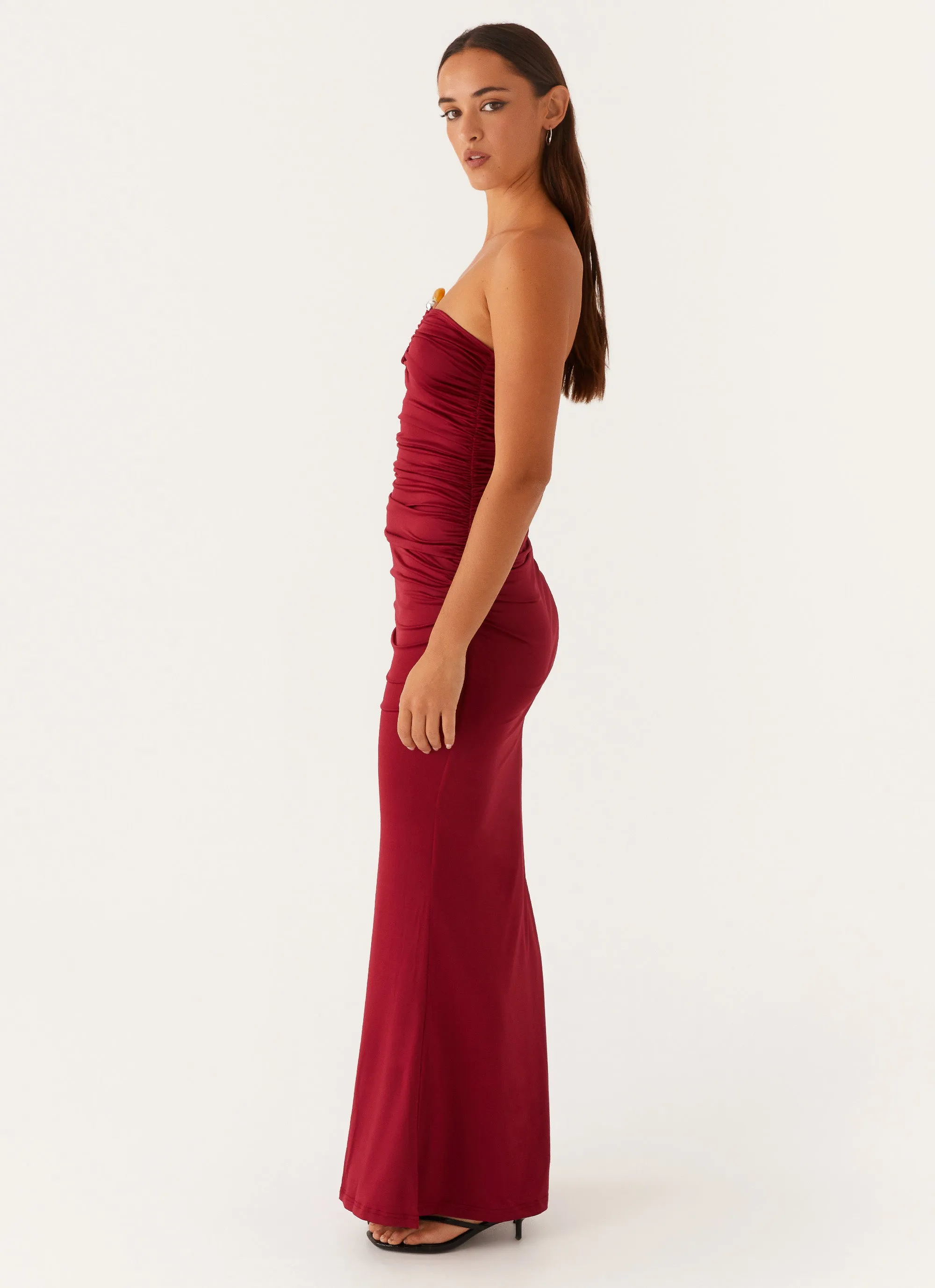 Rudy Maxi Dress - Maroon Comfortable fit-and-flare dress Sleek Look