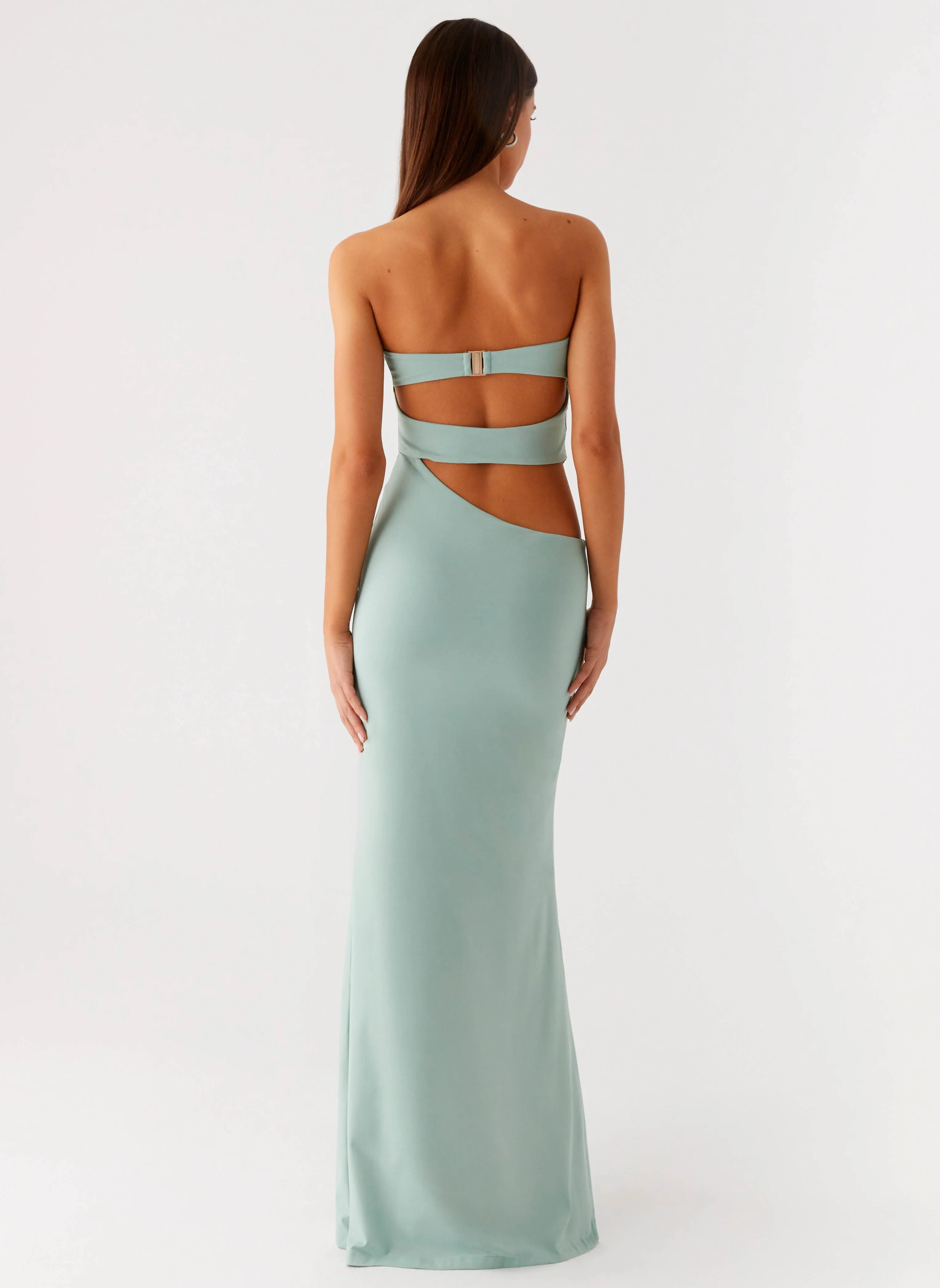 Shared Moment Delicate Mood Laurella Maxi Dress - Sage