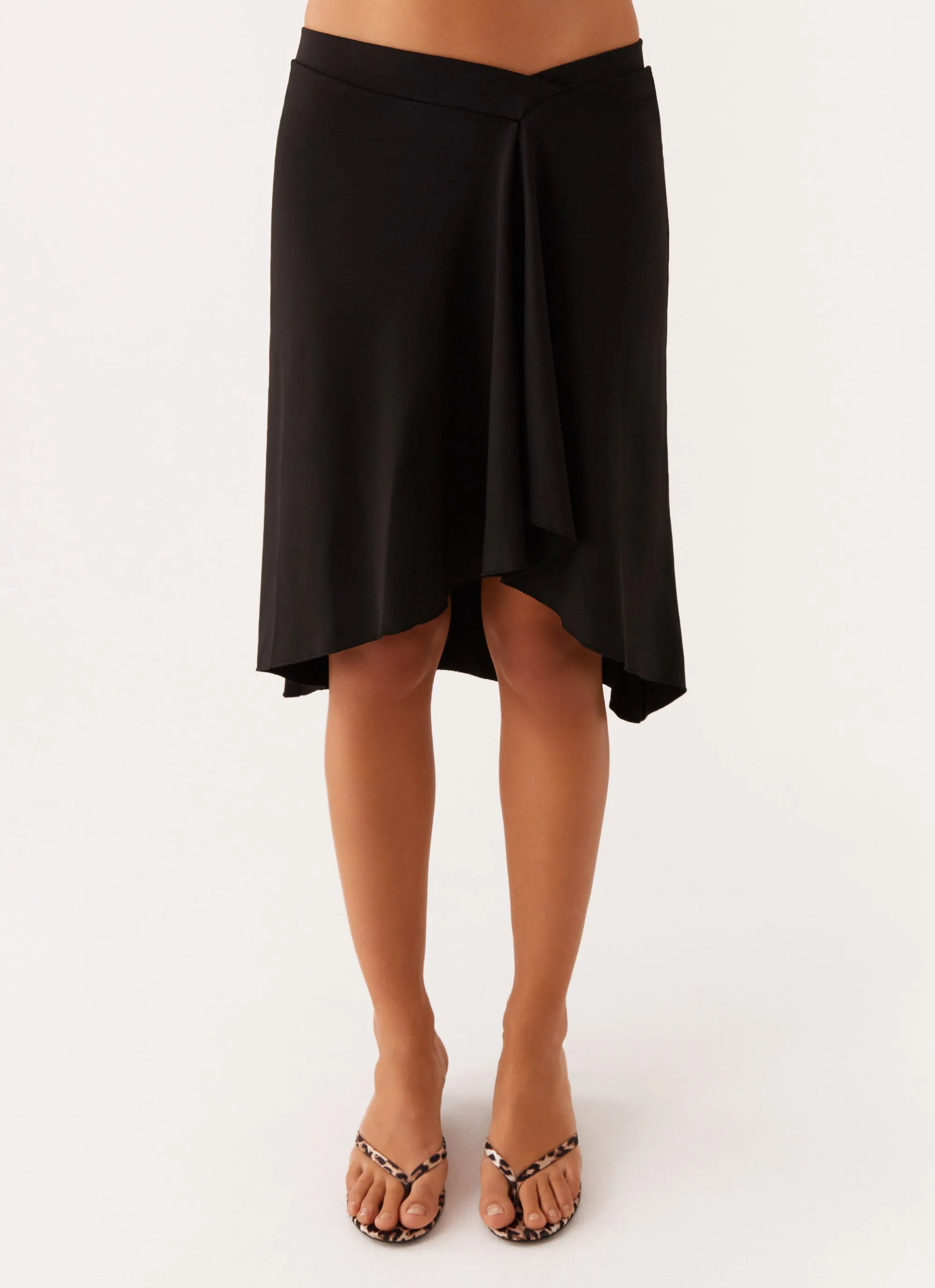 Influencer Style Gentle Vibe Shes A Lady Midi Skirt - Black