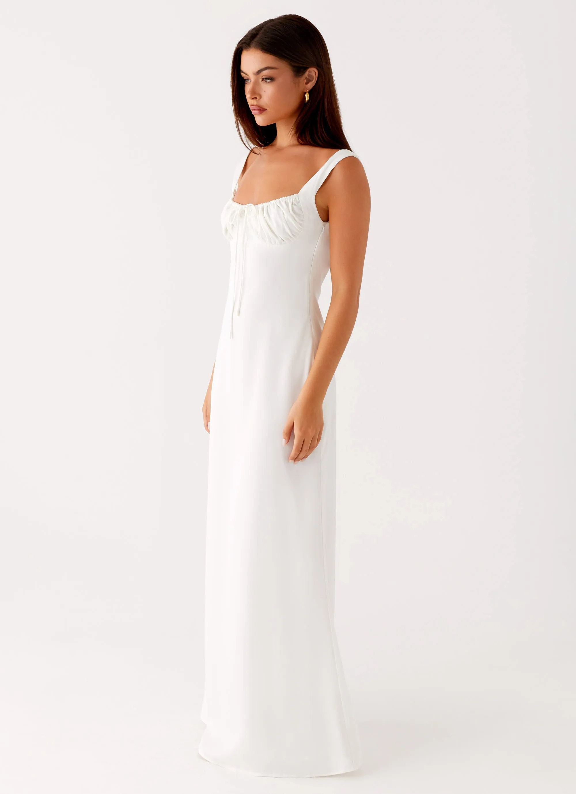 Shyla Maxi Dress - Ivory sweet moment Slimming Shape