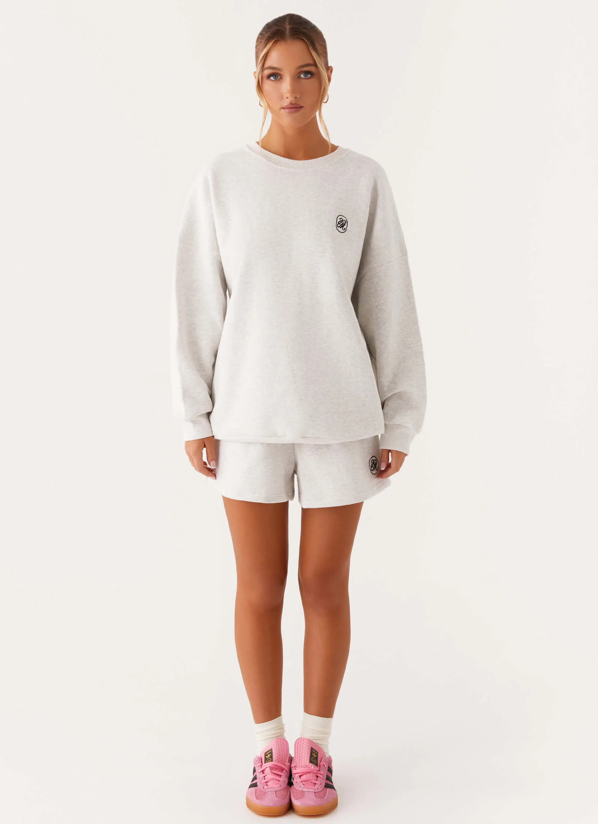 Cozy Fit OdorResistant Signature Sweatshorts - Grey