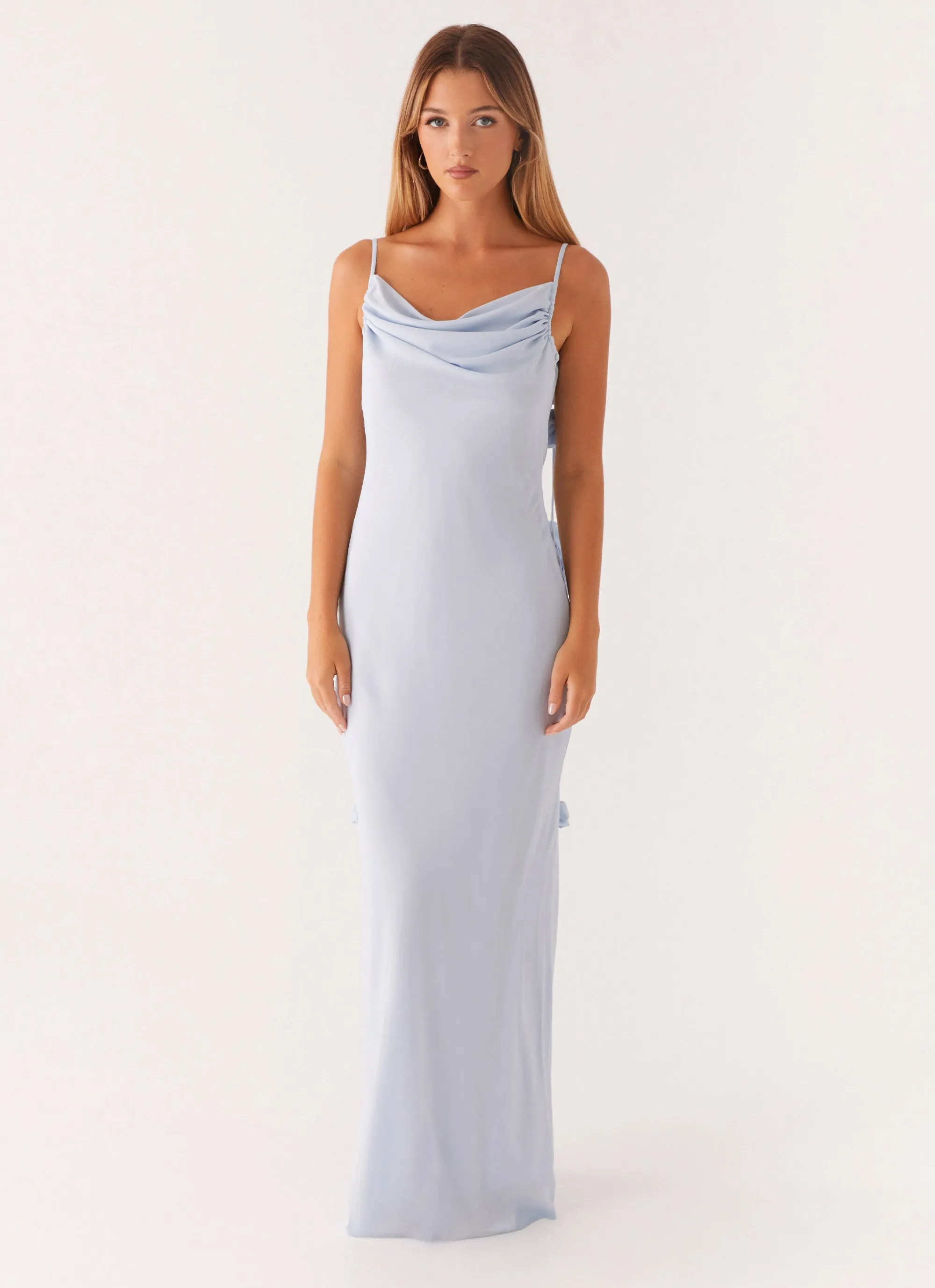Simona Maxi Dress - Pastel Blue Smooth Line Weekend Casual