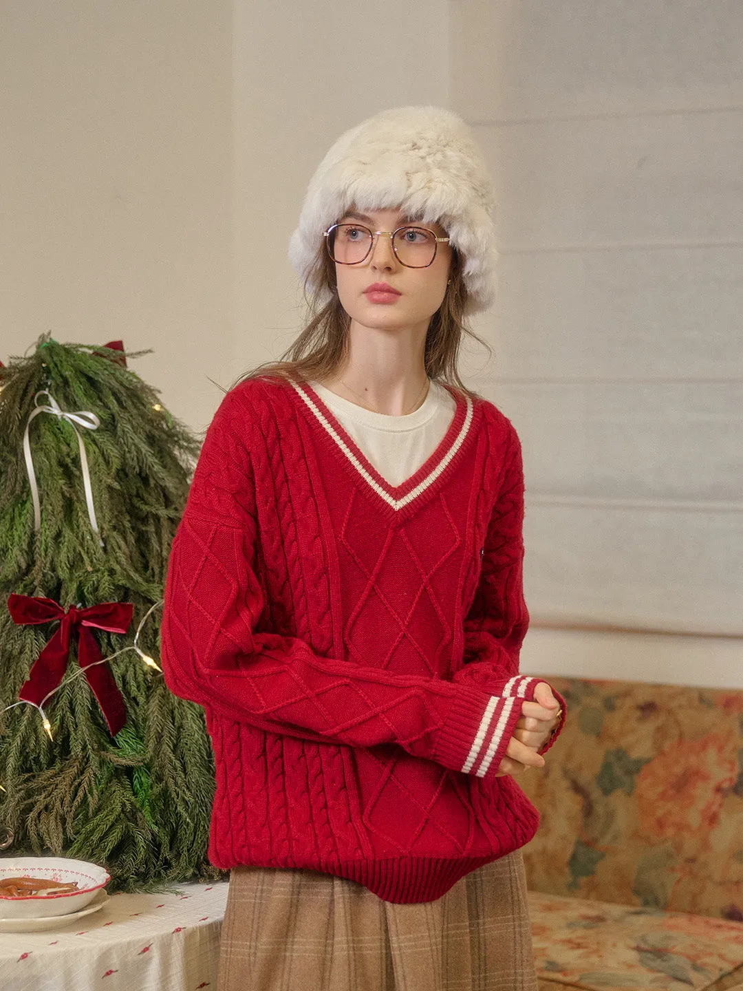 VNeckline ReinforcedStitching Reese V-Neck Constraing Ribbed Wool Sweater - Red