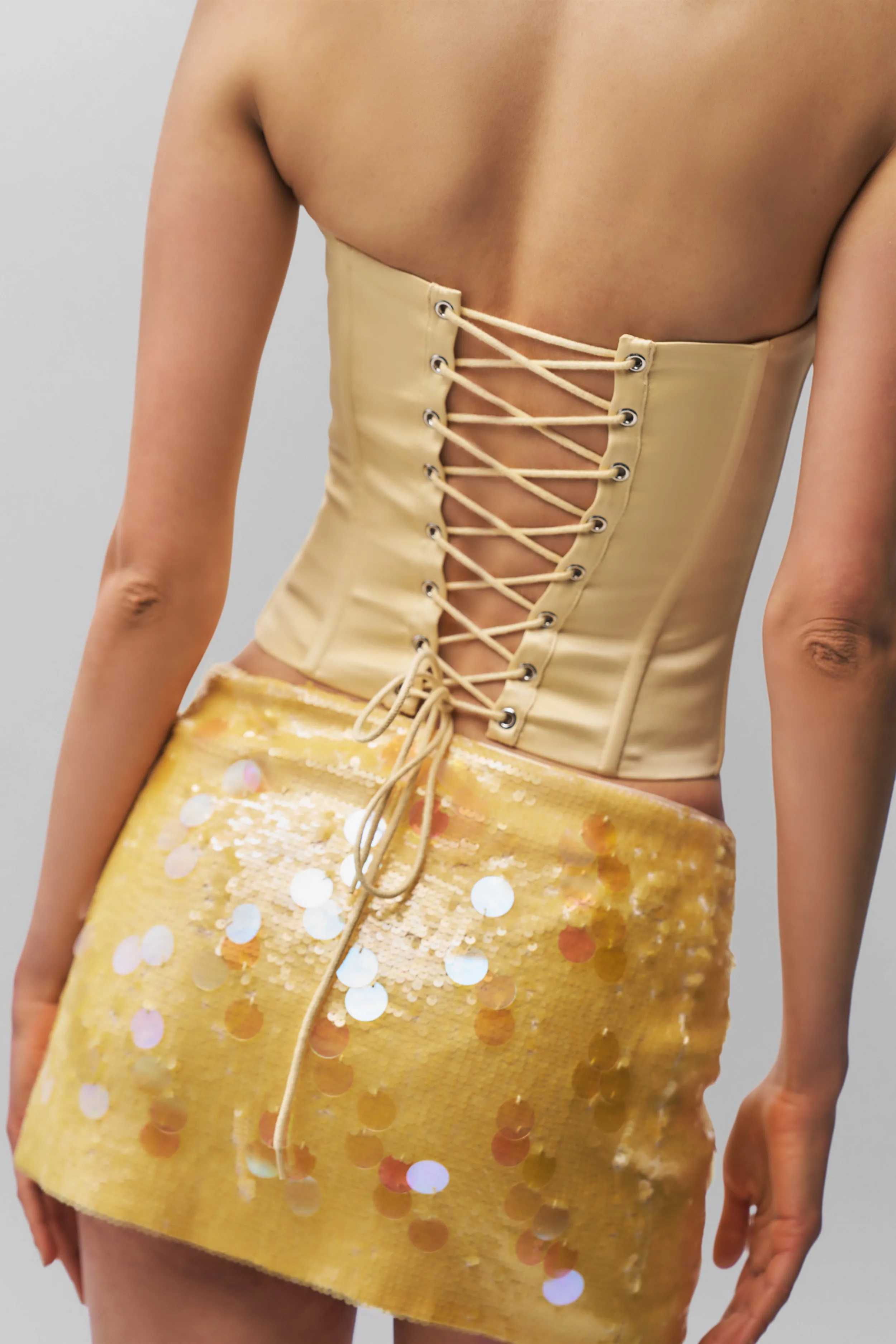 HighElasticity Thread TailoredCut Satin Corset