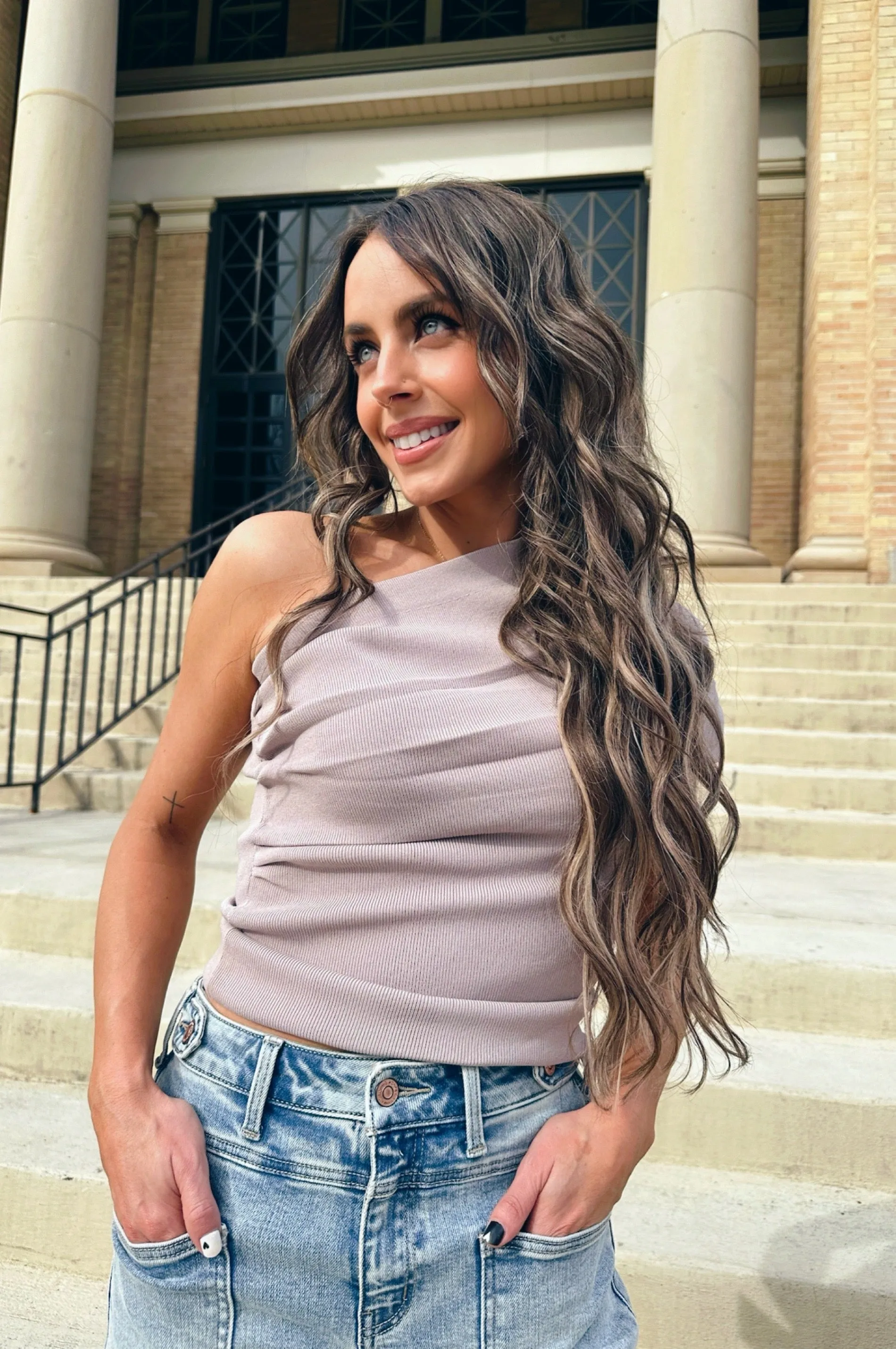 ConvertibleCollar AdjustableClosure Sculpted Slant One Shoulder Top