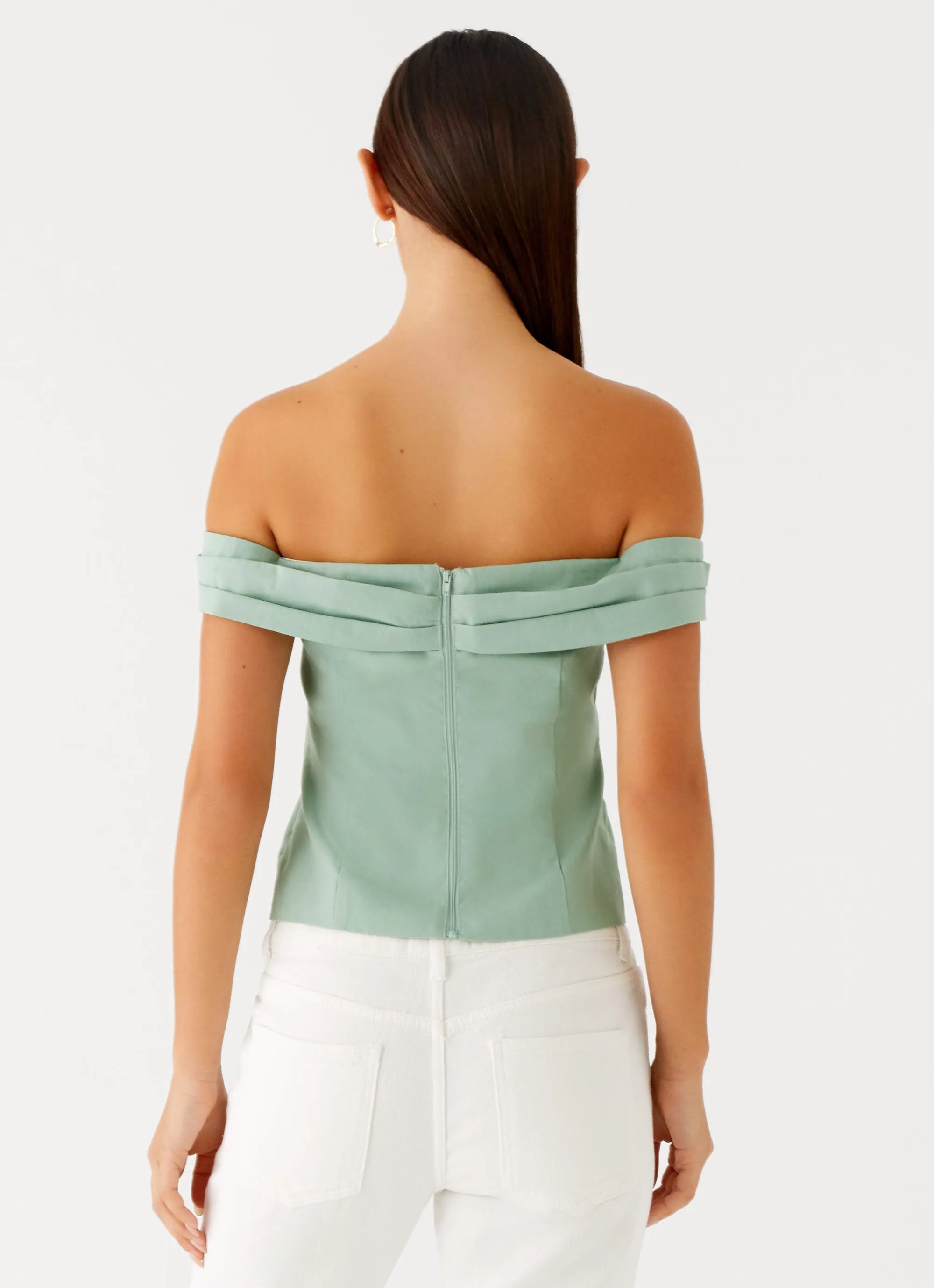 SoftTouchBrushedInterior Jairo Linen Top - Sage
