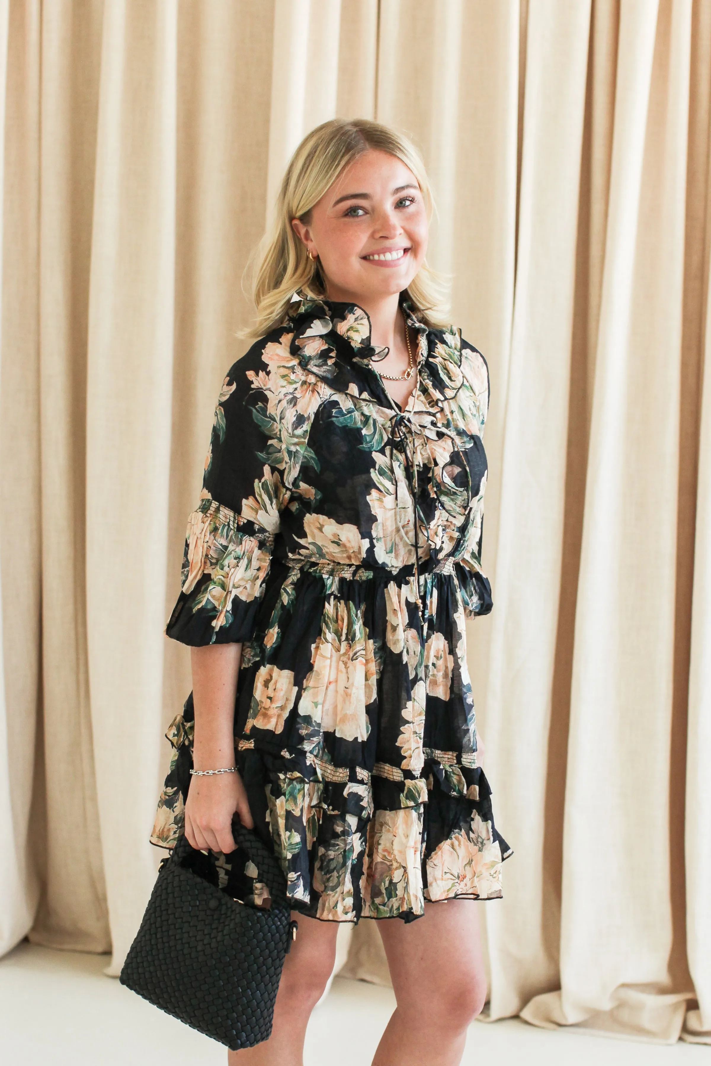 Sharp Motion Polished and Elegant Brynn Floral Mini