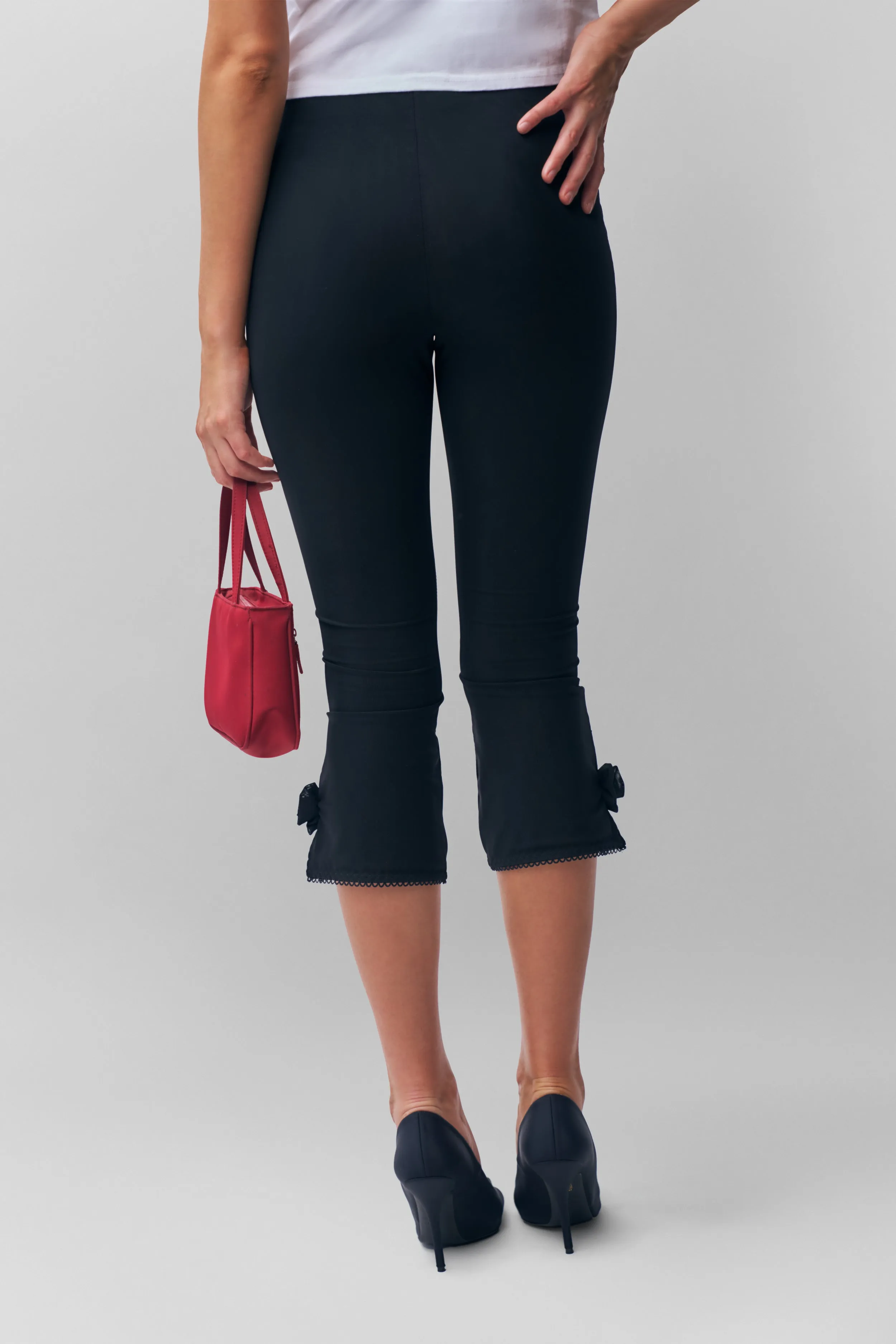 Valeria Mesh Capri Dynamic Flex Panels Comfort Wear