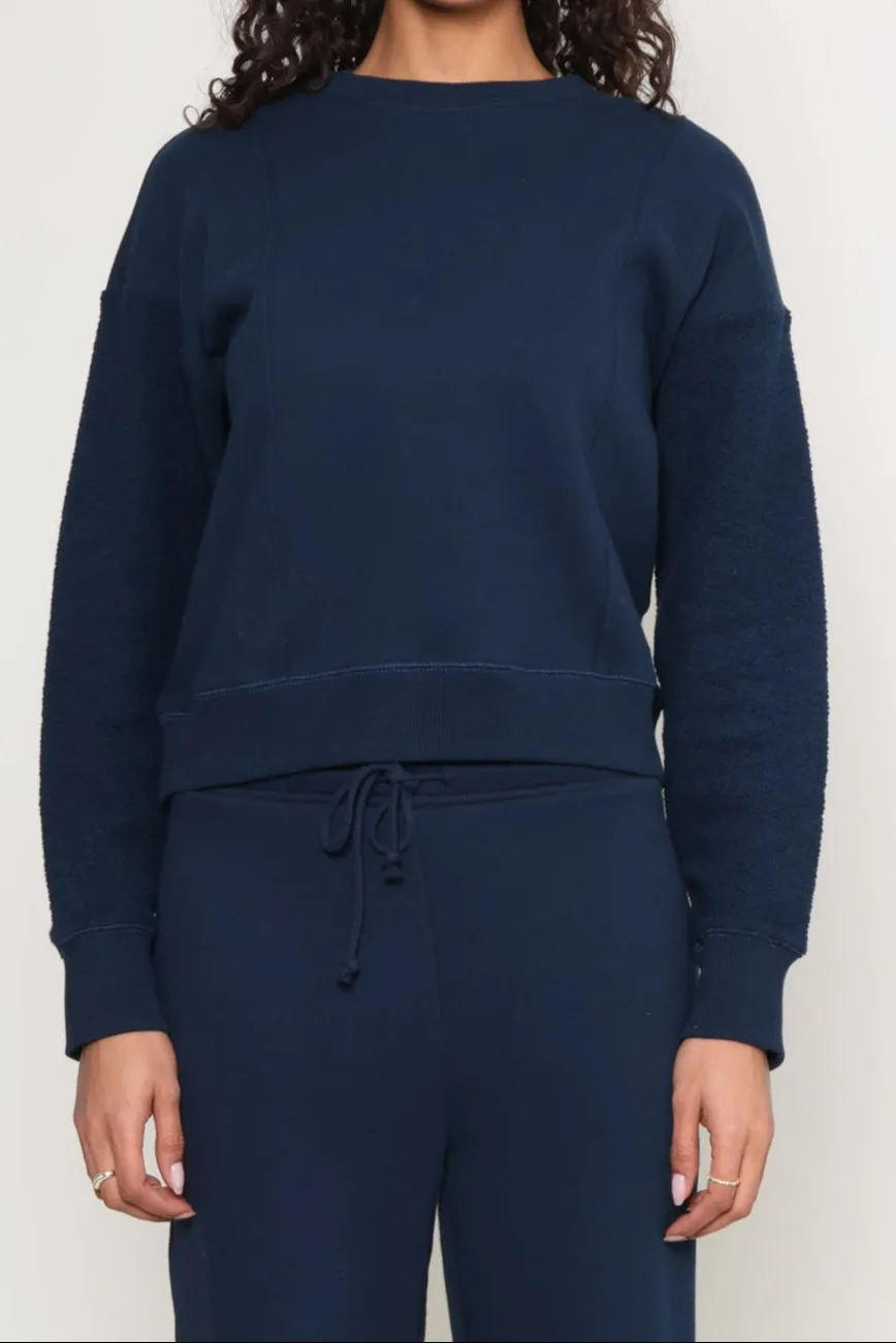 Recycled Polyester Blend Lightweight Weave Lax Sweatshirt