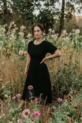 Climate-Adaptive Bella Dress in Black