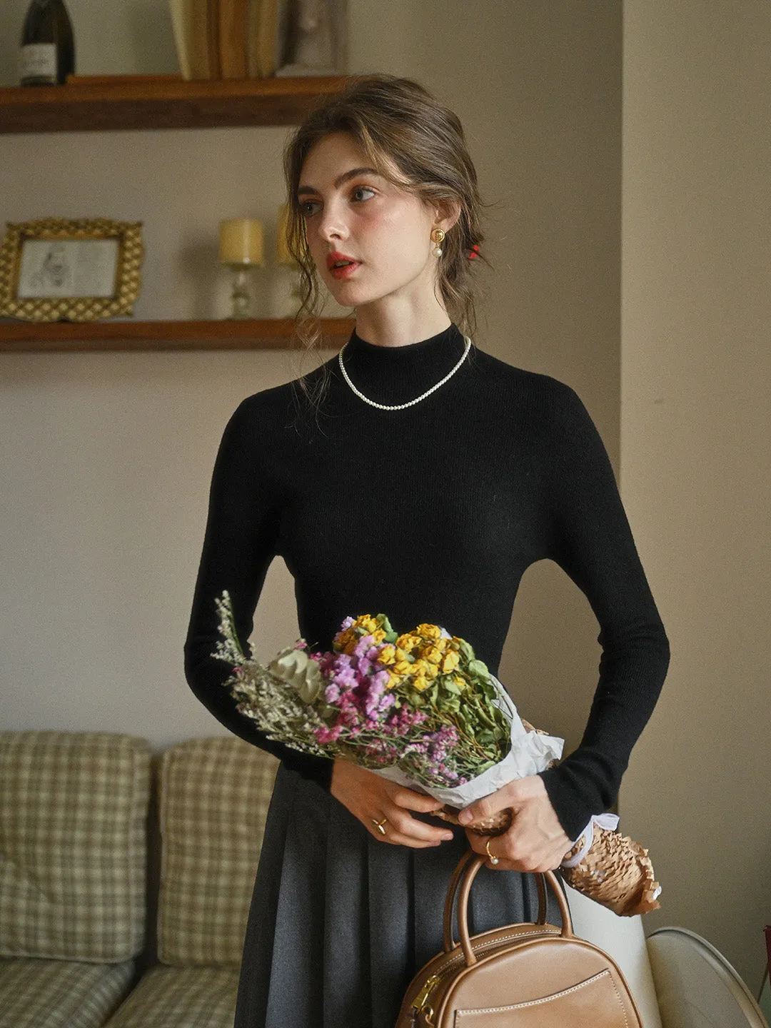 Erin 100% Wool Simple Mock Neck Slim Fit Sweater - Black Hidden Storage Pocket Organic Cotton Fiber