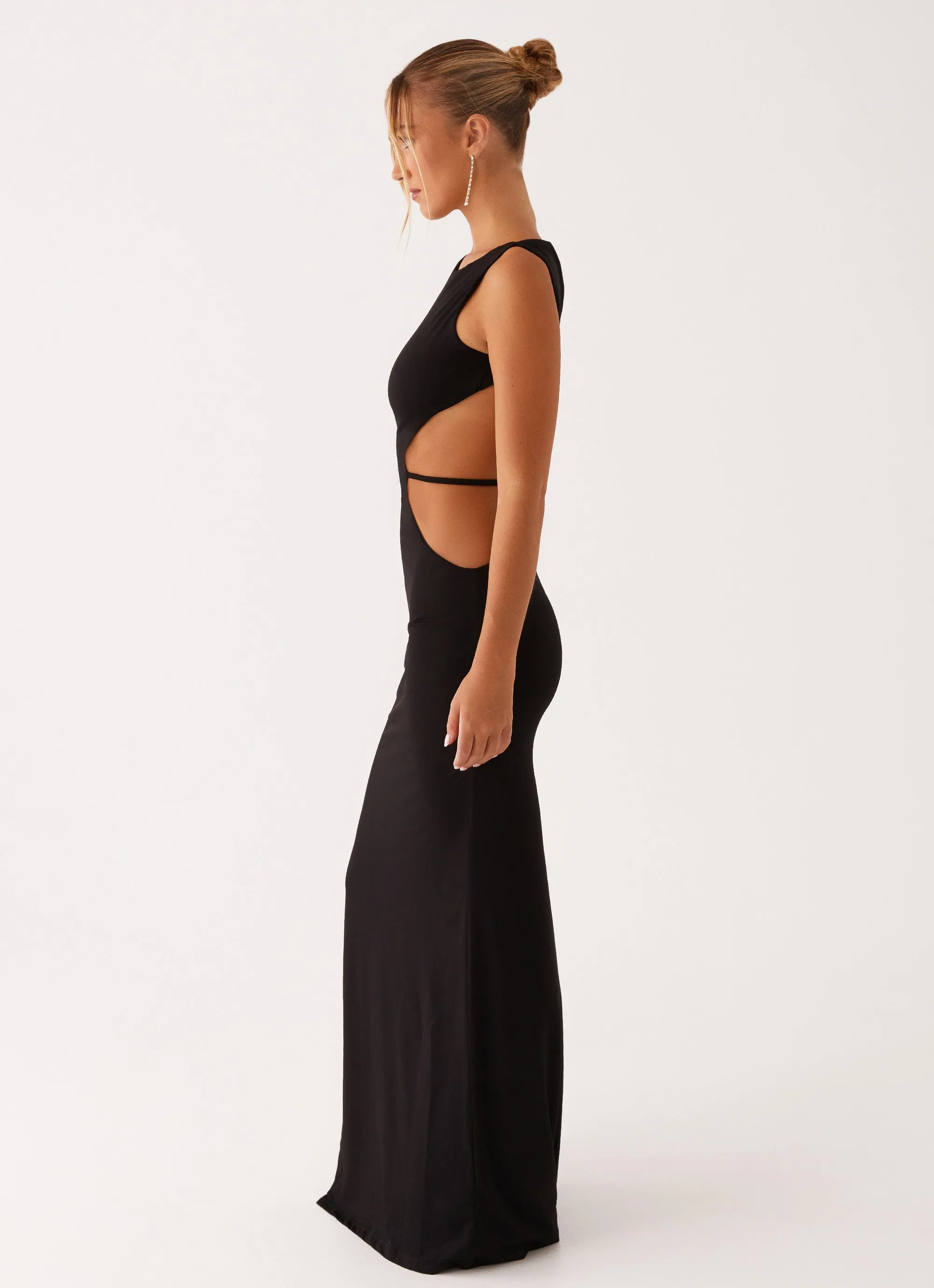 Sophisticated Comfort A Line Cut Sutton Maxi Dress - Black