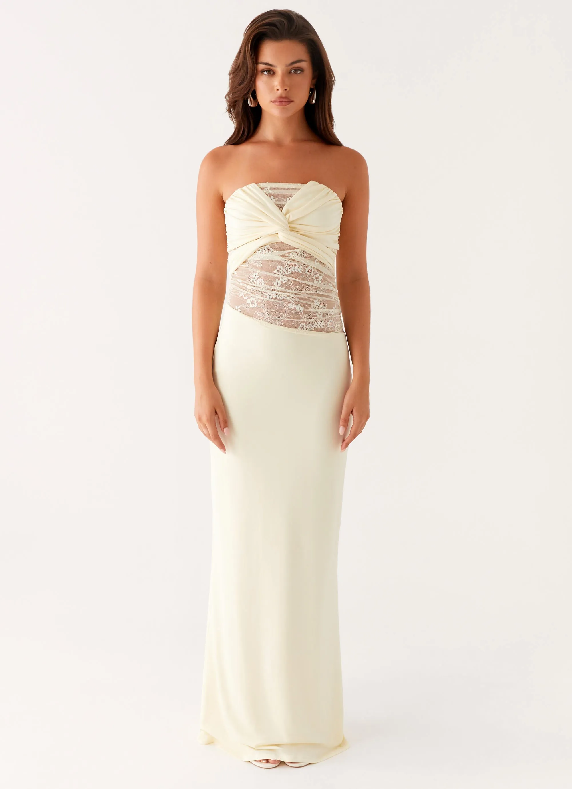 Flattering Shape Look Sweet Energy Strapless Maxi Dress - Yellow