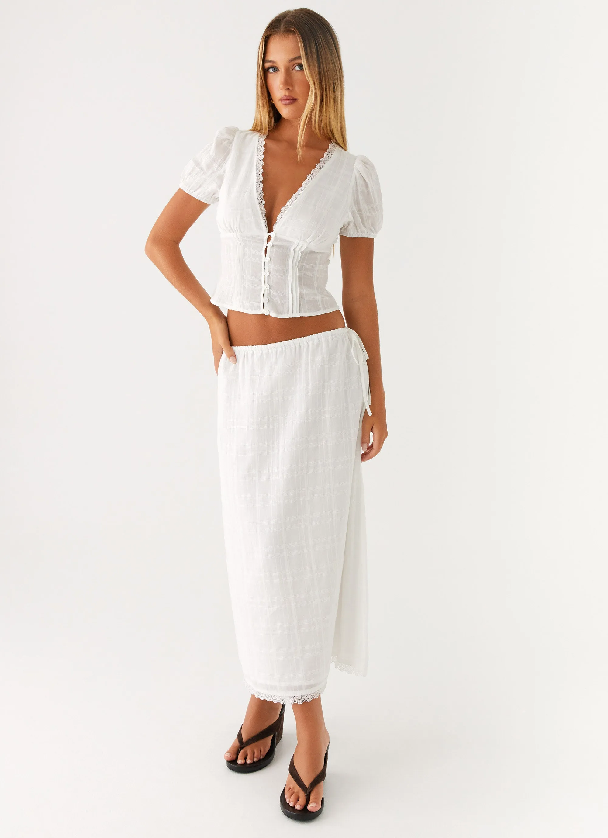Sweet Lullaby Midi Skirt - White Clean Mood Soft Texture