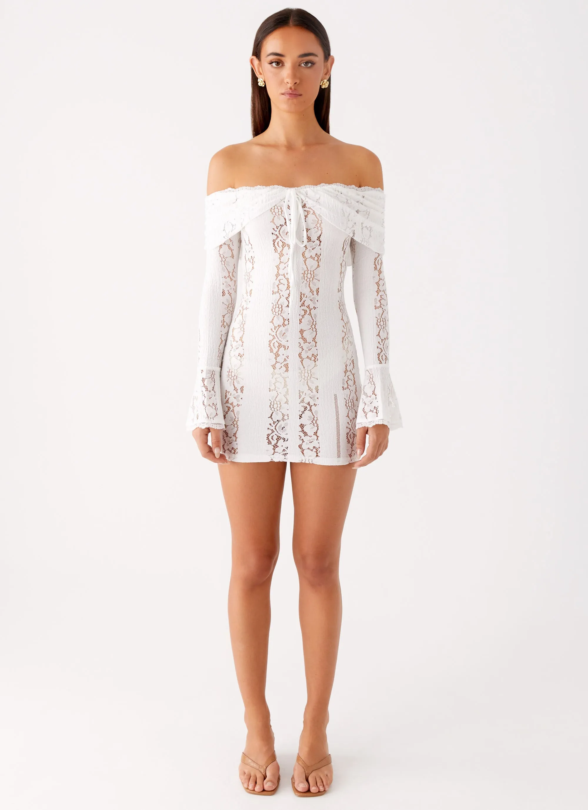 Delicate Texture All Day Look Syvanna Lace Mini Dress - White