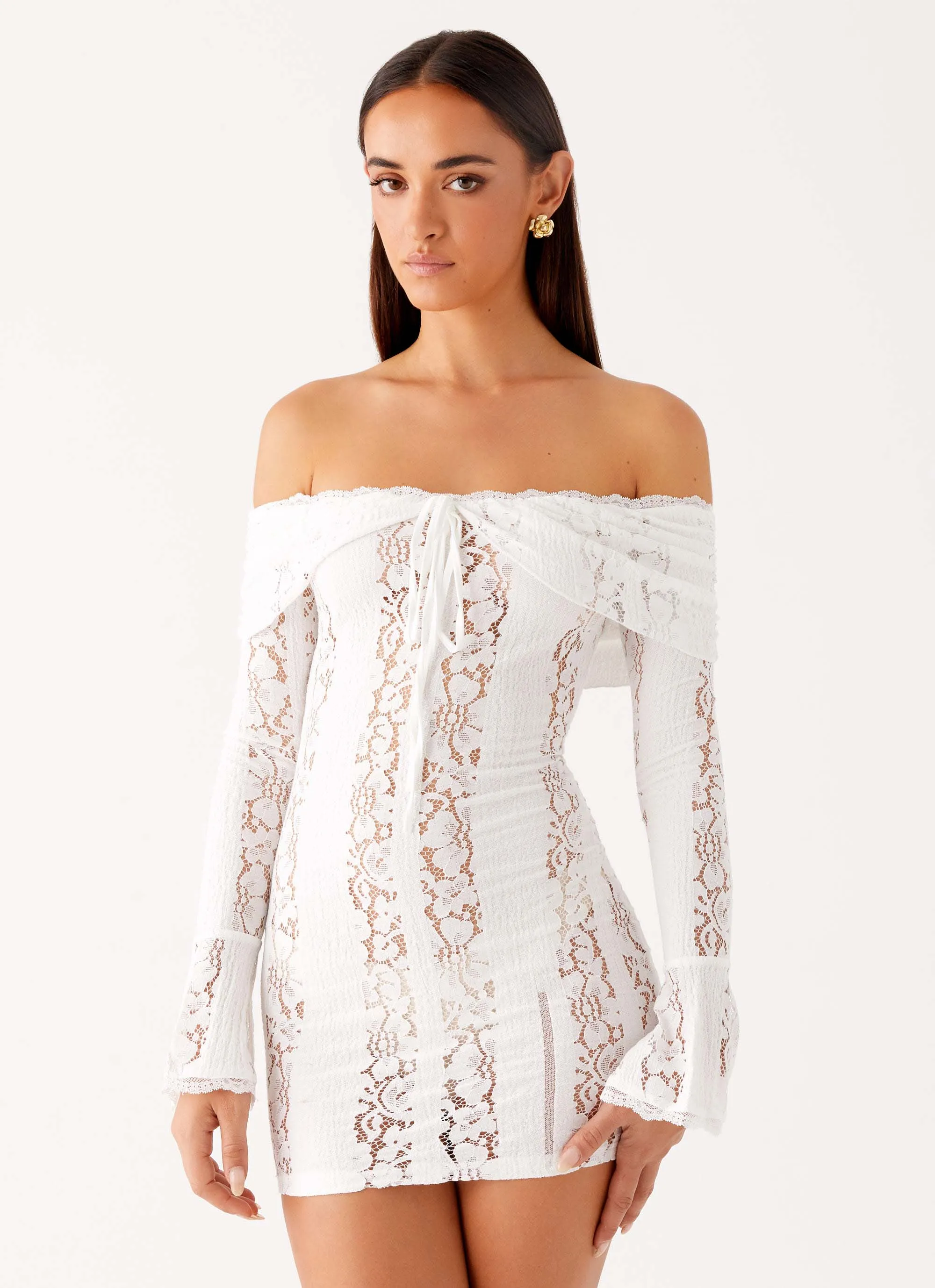 Syvanna Lace Mini Dress - White Comfort Fit