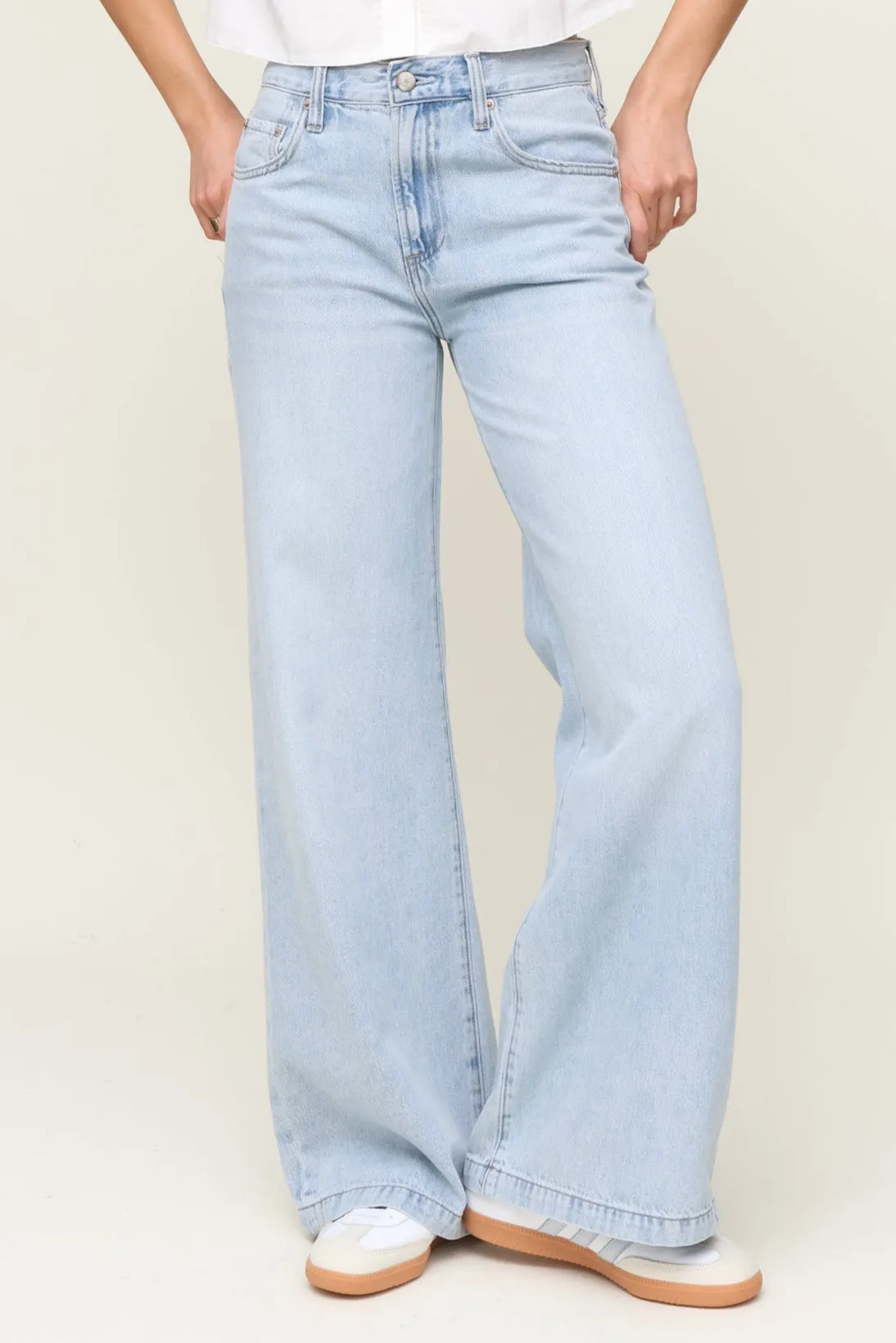 Basic Comfort Streetwear Fan Beach Day Jadyn Wide Leg- Chateau