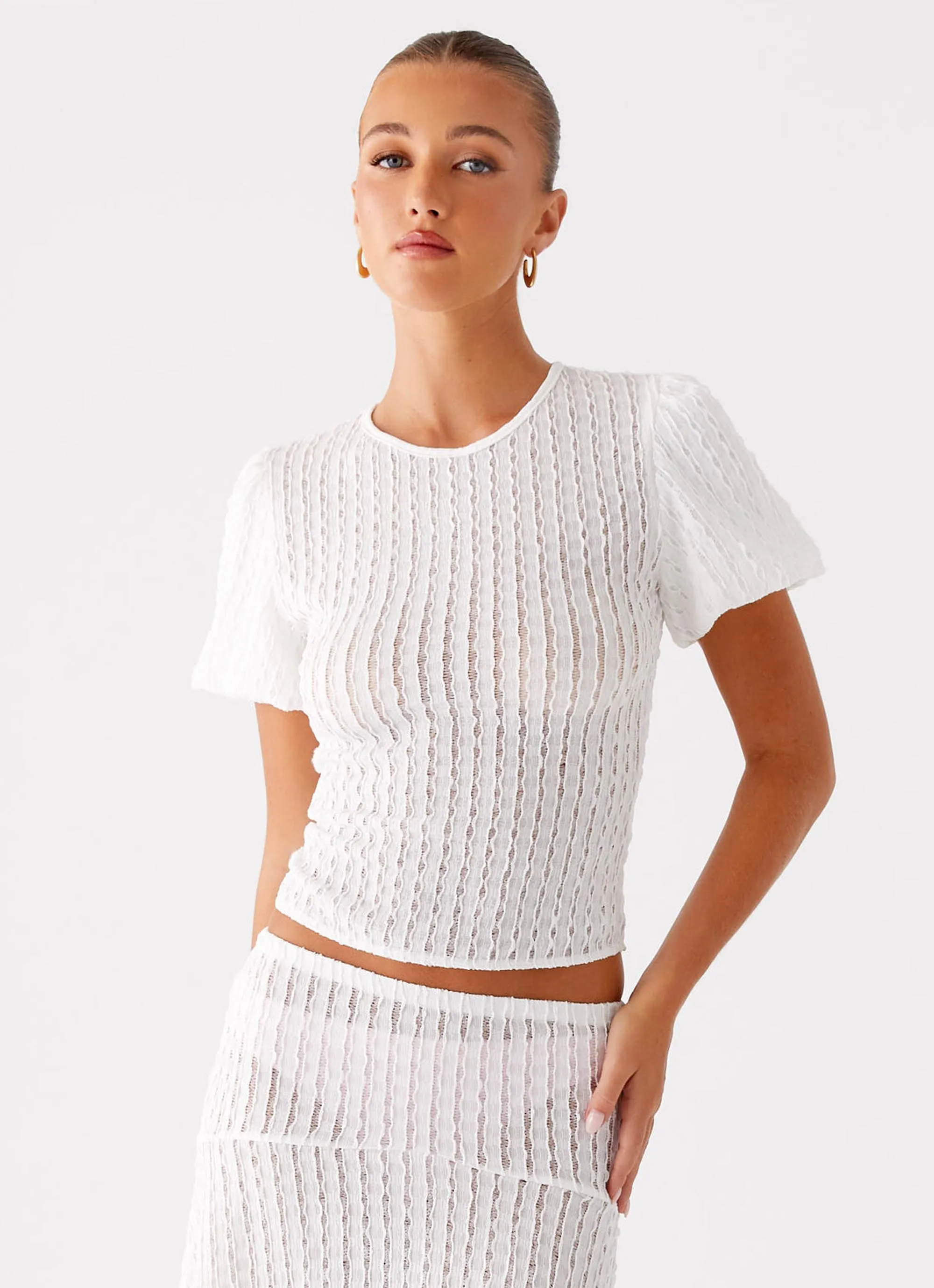 Katta Top - Ivory Breathable Knit Fabric Casual Style