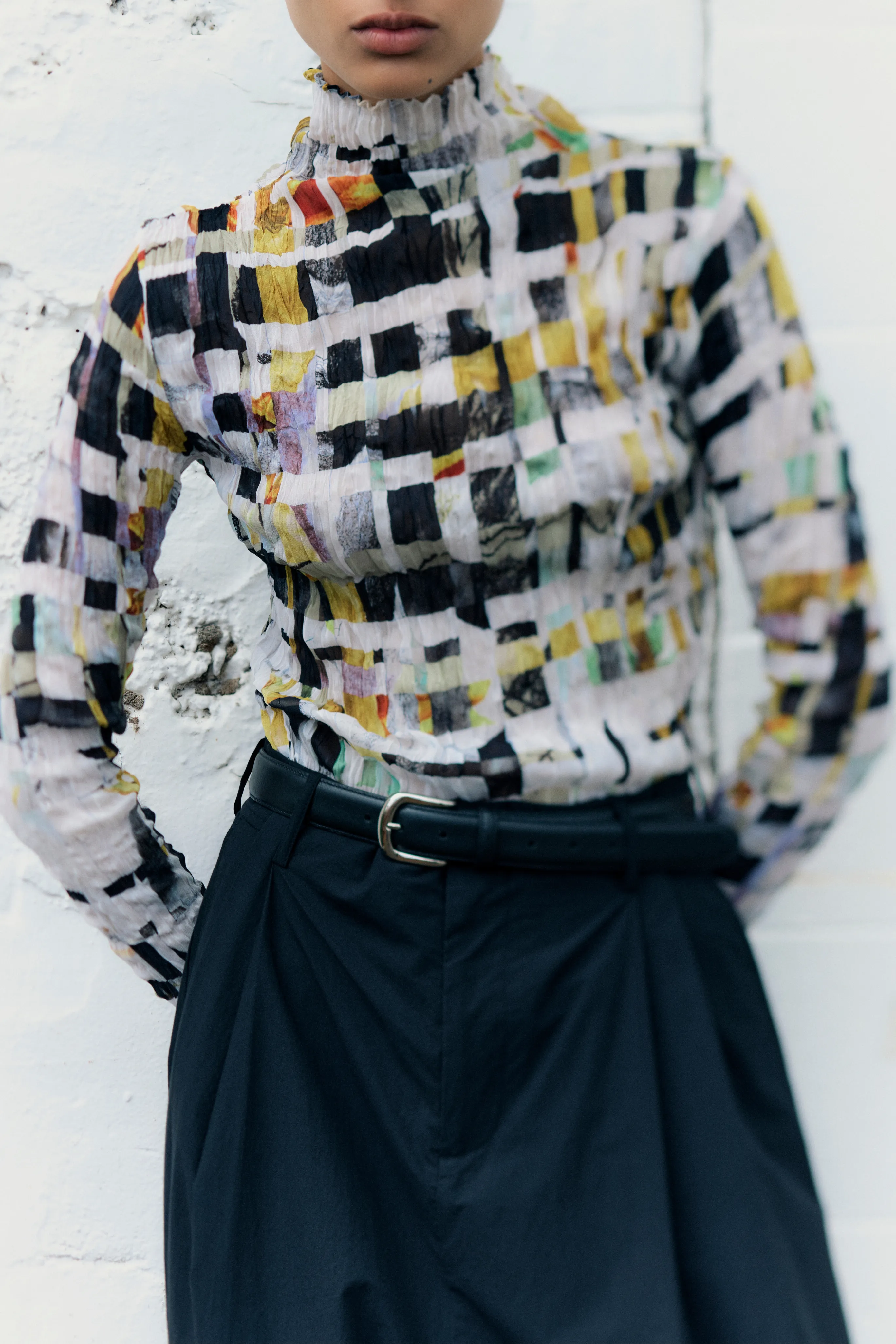 Crushed Long Sleeve Turtleneck - White Stretchable Material Quick Access Pockets