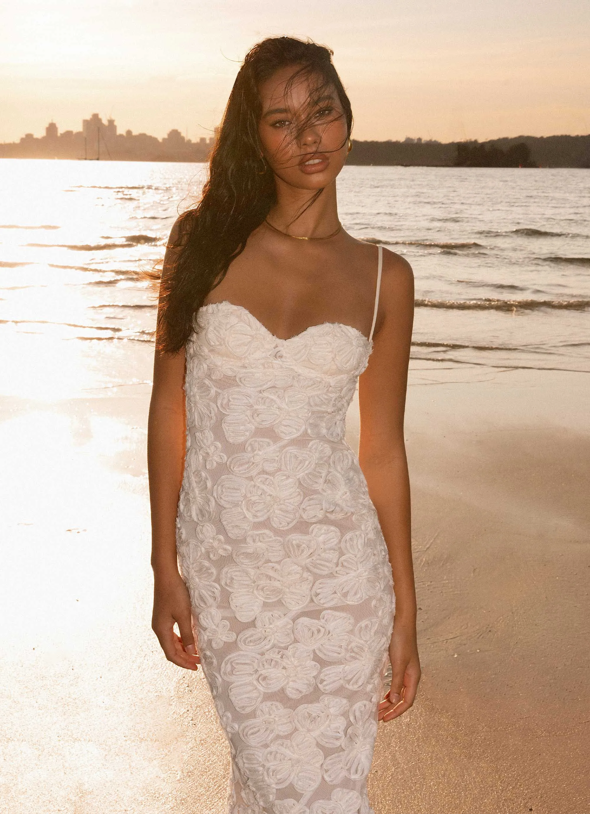 That Girl Maxi Dress - Ivory Dainty Finish Whimsical Mood