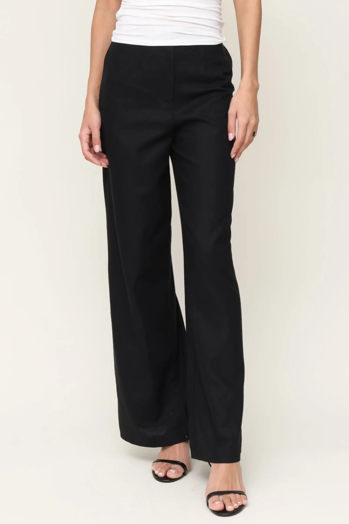 Non Tapered Leg The Avery Pant