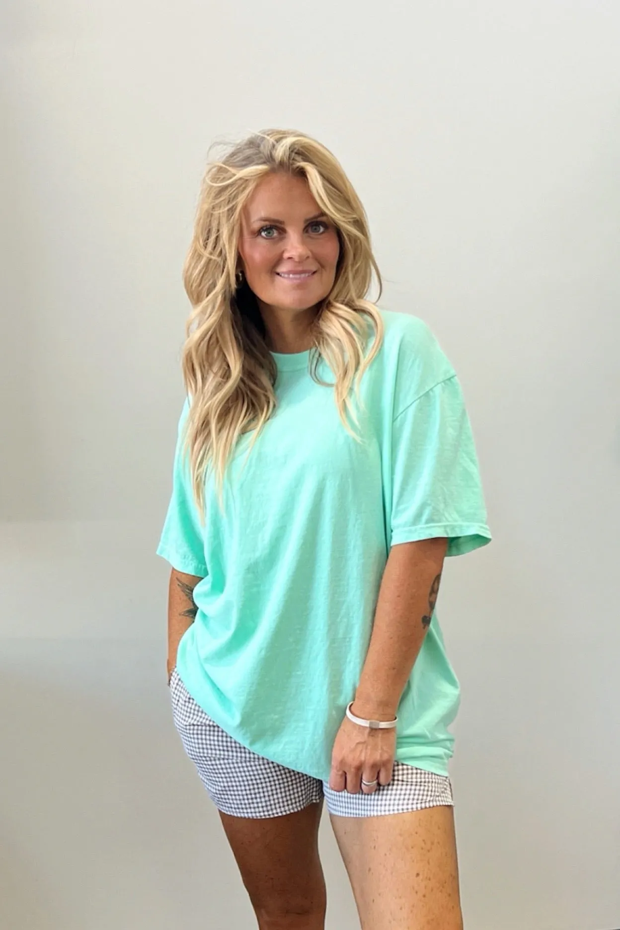 The Daily Tee Textured Weave Quick Dry Feature