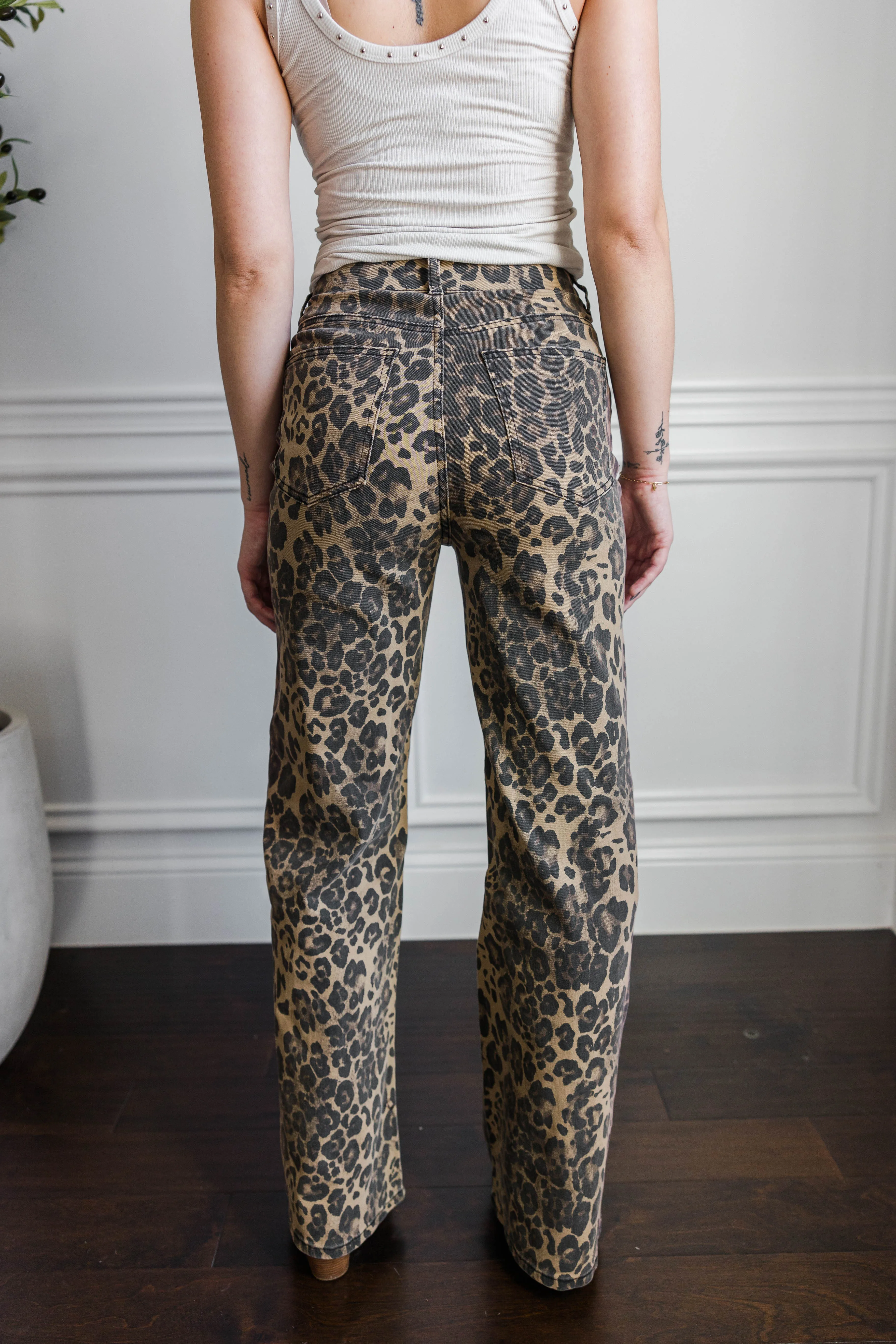 BreathableFabric RecycledPolyester Vibrant Leopard Wide Leg Jeans