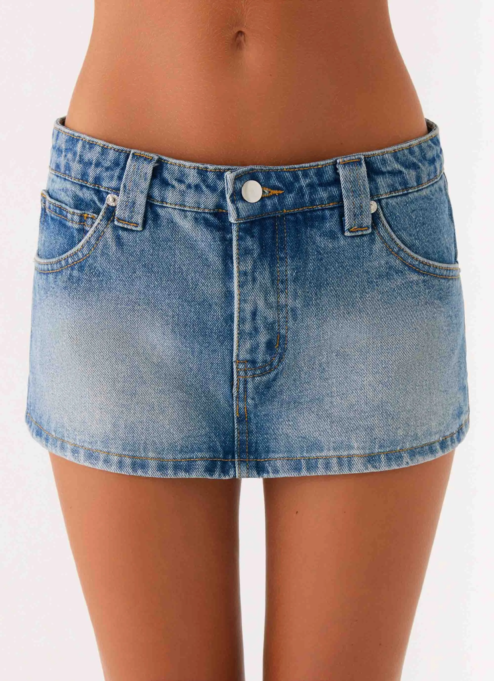 Recycled Polyester Blend Leather Look Tropics Low Rise Denim Mini Skort - Mid Wash Blue