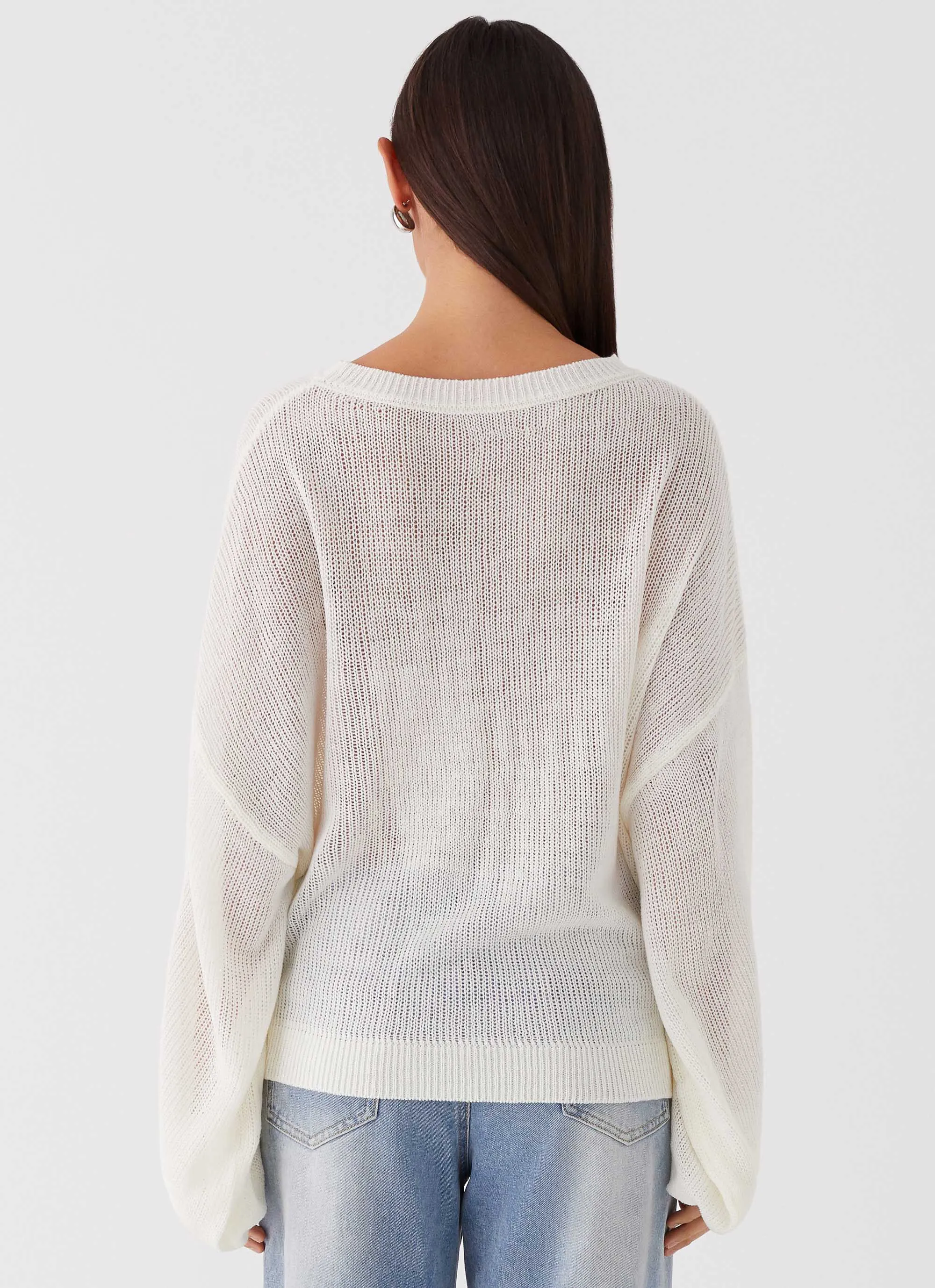 Tyla Oversized Knit Sweater - White Noise Reduction Design