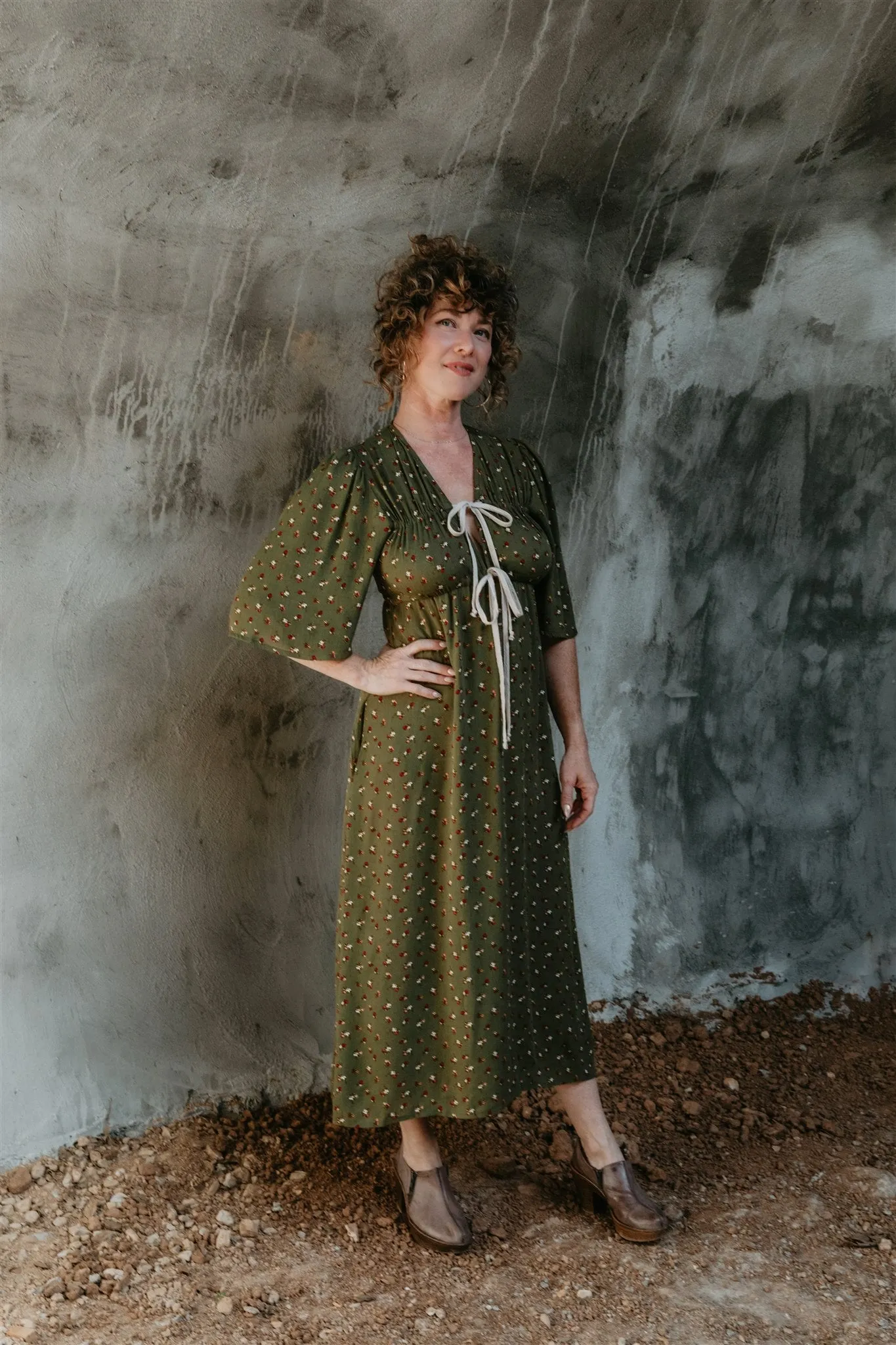 Tyrah Dress in Green Floral Calico Crepe Limited-Edition Delicate Tone