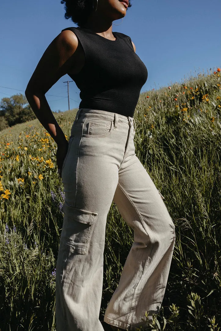 Kingsley Cargo Pants Comfortable Layering Functional fashion wear