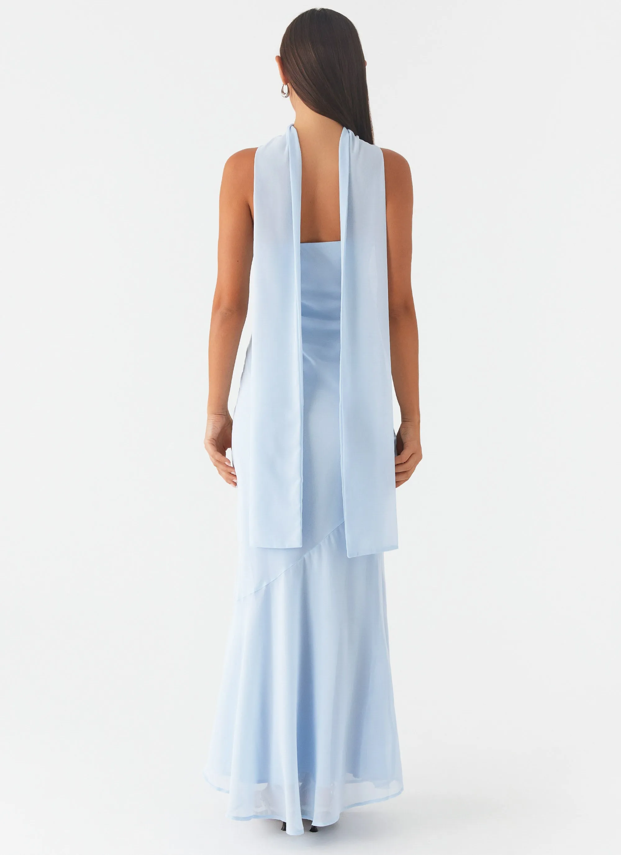 Clean Outfit Layered Form Under The Pagoda Maxi Dress - Blue