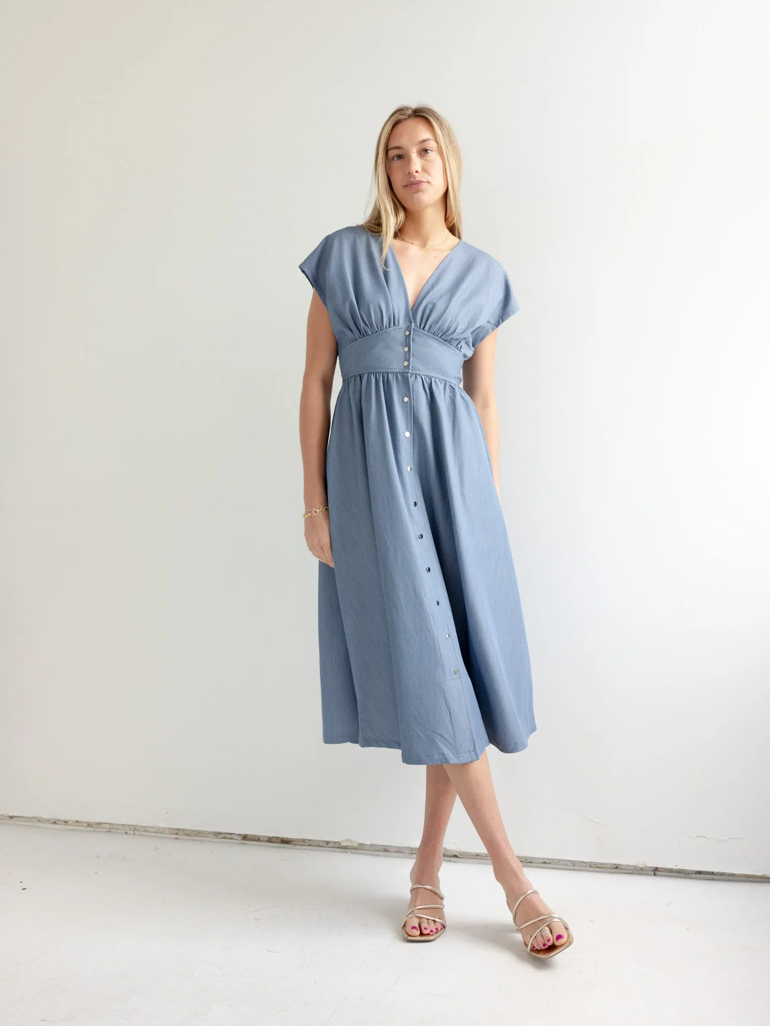 Vega Chambray Dress Vibrant Form Fashionable Look