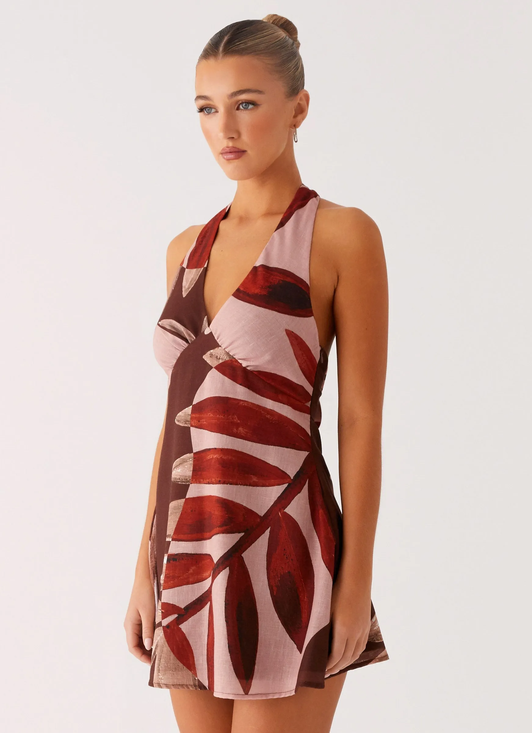 Heavy Hearted Linen Mini Dress - Cinnamon Palm sweet moment Sculpted Detail