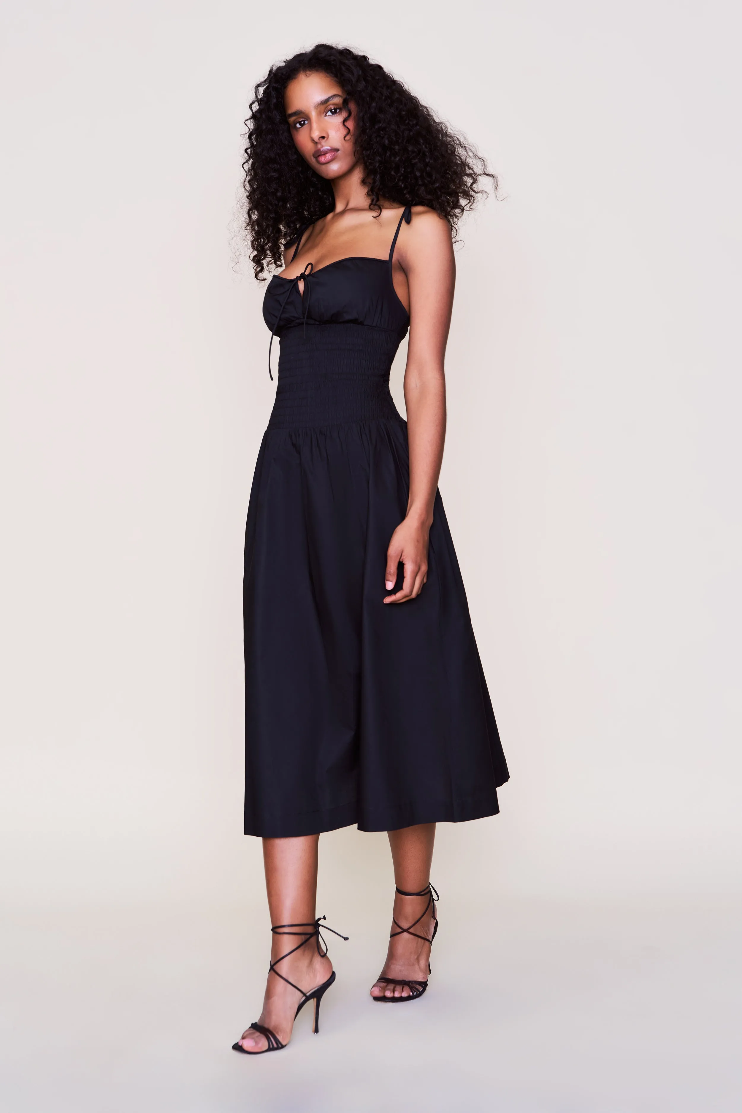 Light And Airy soft fit Lura Midi Dress