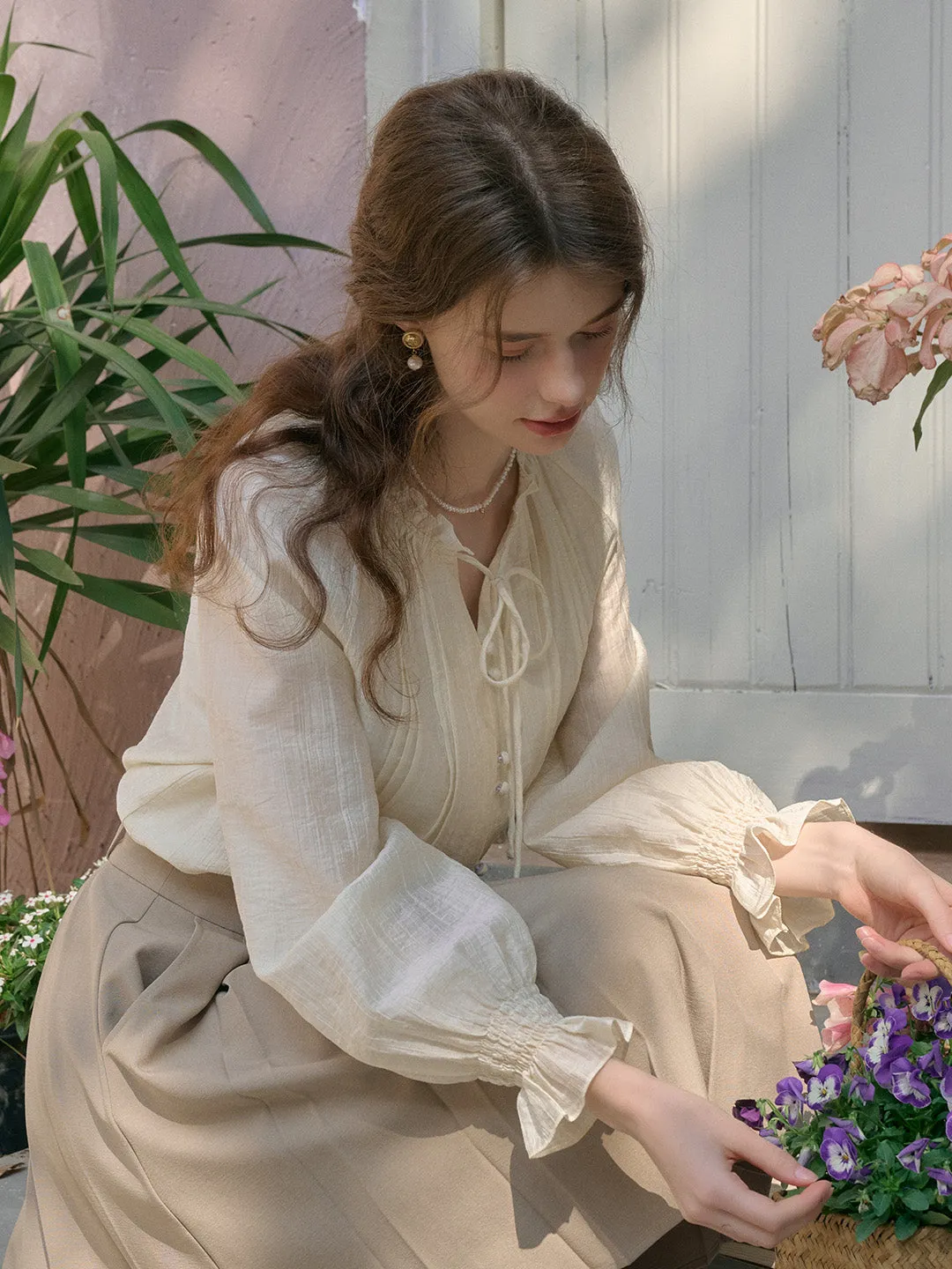 Quick Access Slit LayeredDurability Sana Ruffle Collar Tie Blouse - Blue