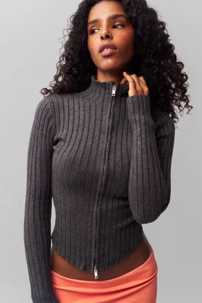 Nell Zip Up Everyday Look