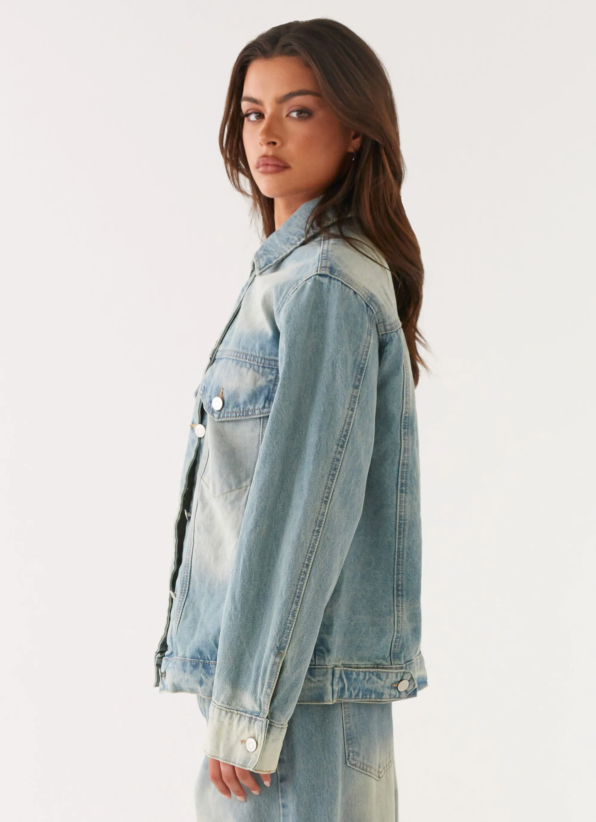 Maxwell Denim Jacket - Washed Blue Trail Style