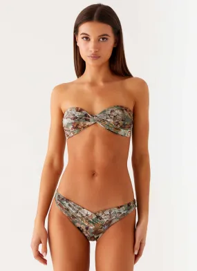 Saltwater Resistant Elastic Delta Bandeau Bikini Top - Vintage Blossom