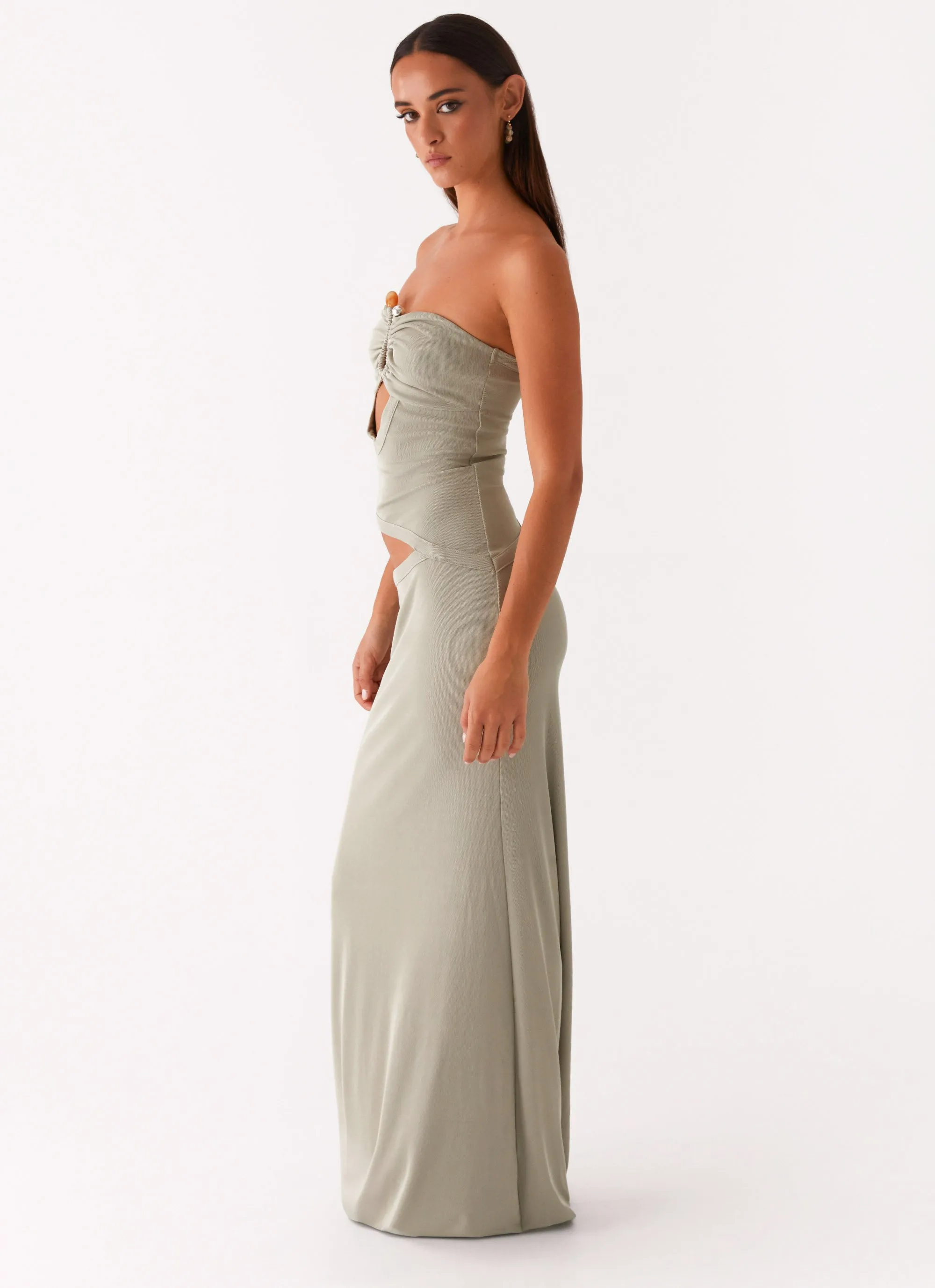 Polished look dress Effortless Fit Wild Roses Maxi Dress - Sage